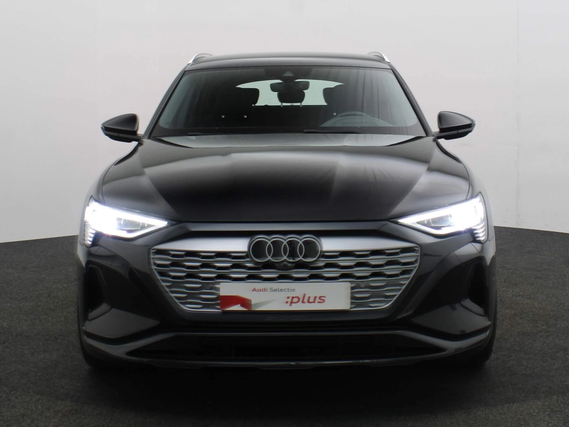 Hoofdafbeelding Audi Q8 e-tron