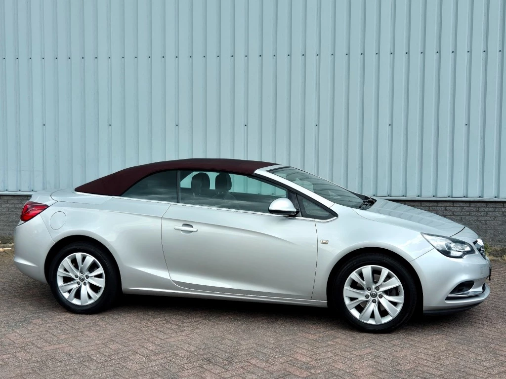 Hoofdafbeelding Opel Cascada