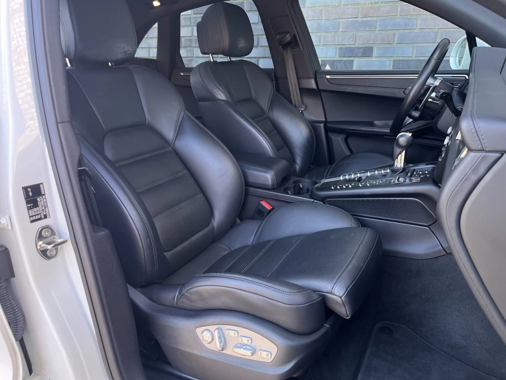 Hoofdafbeelding Porsche Macan