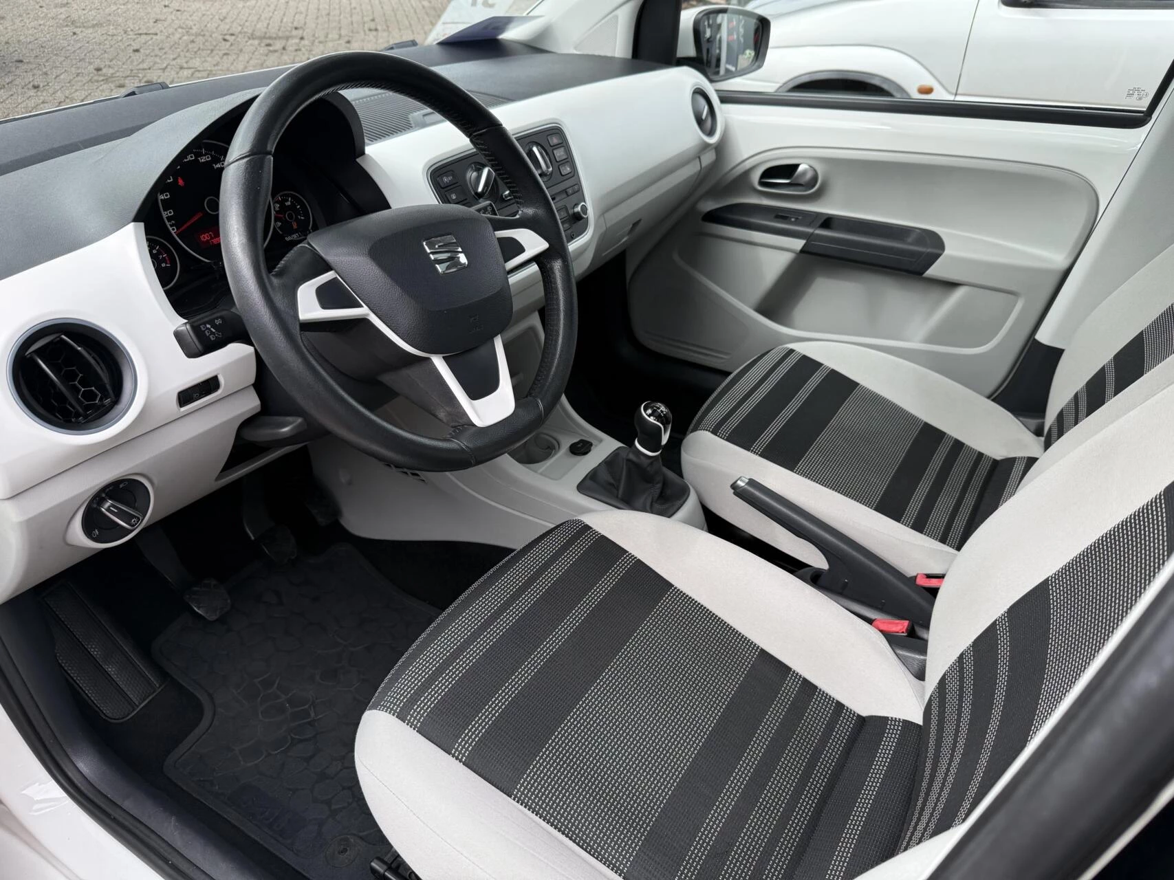 Hoofdafbeelding SEAT Mii
