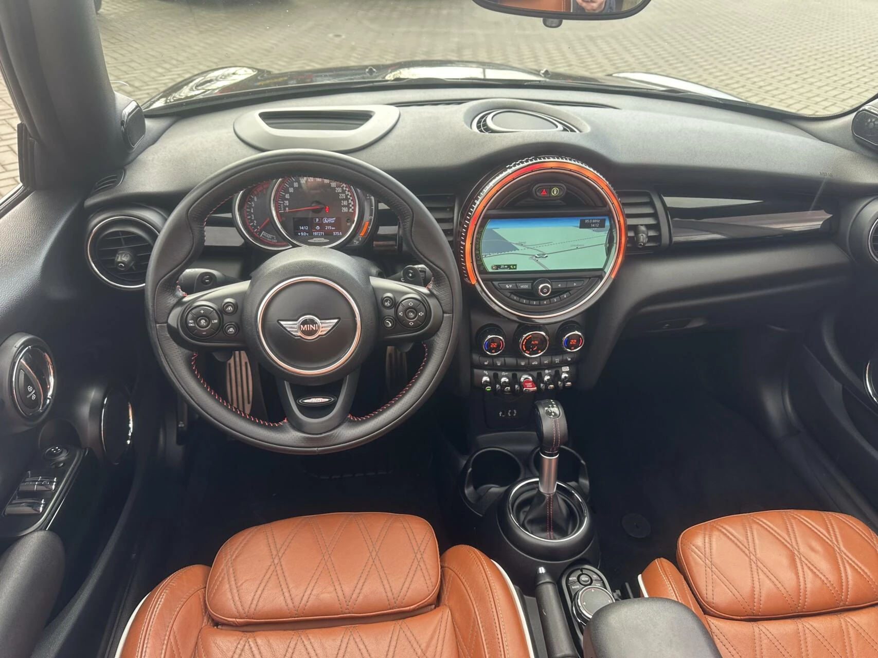 Hoofdafbeelding MINI Cooper Cabrio