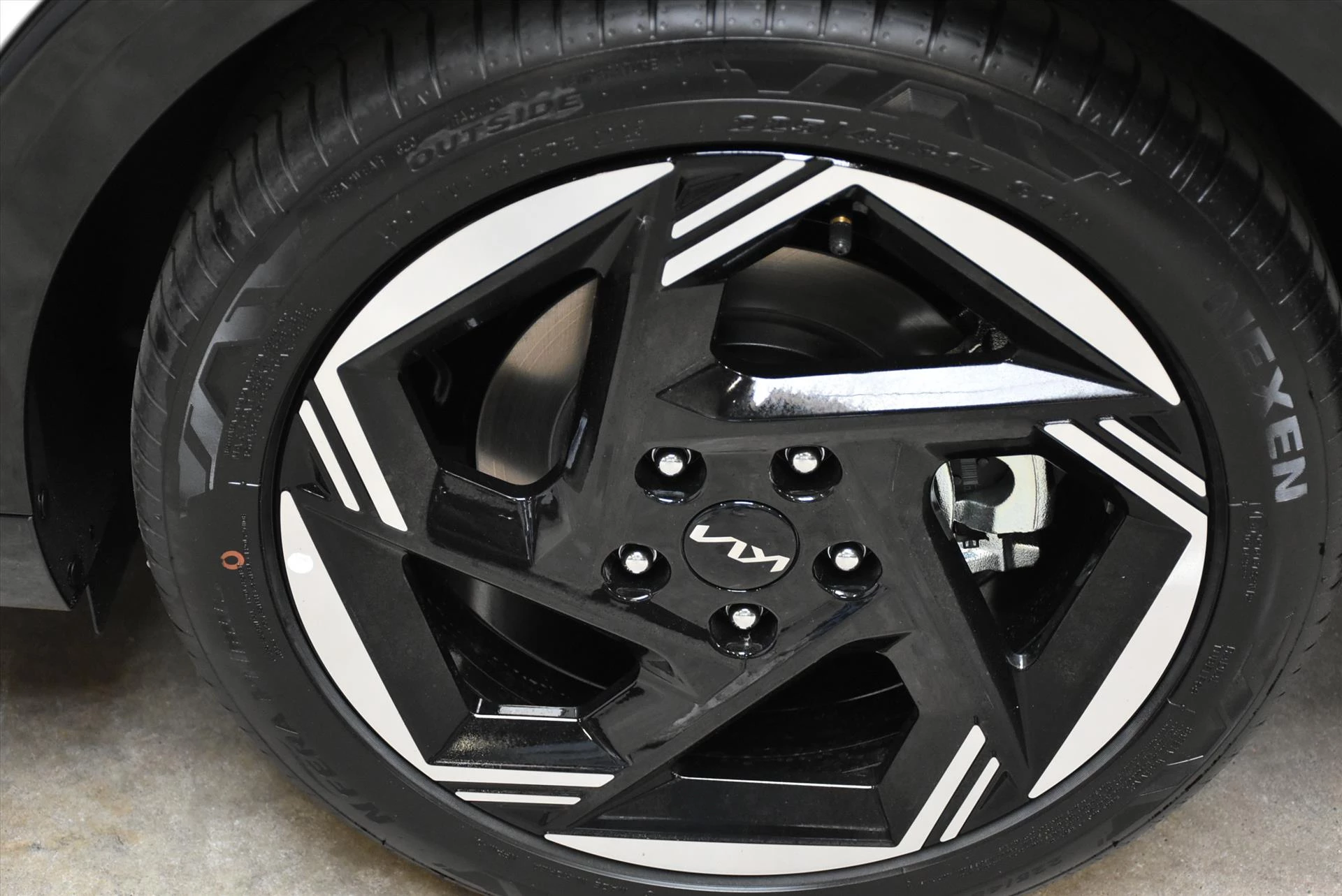 Hoofdafbeelding Kia K4