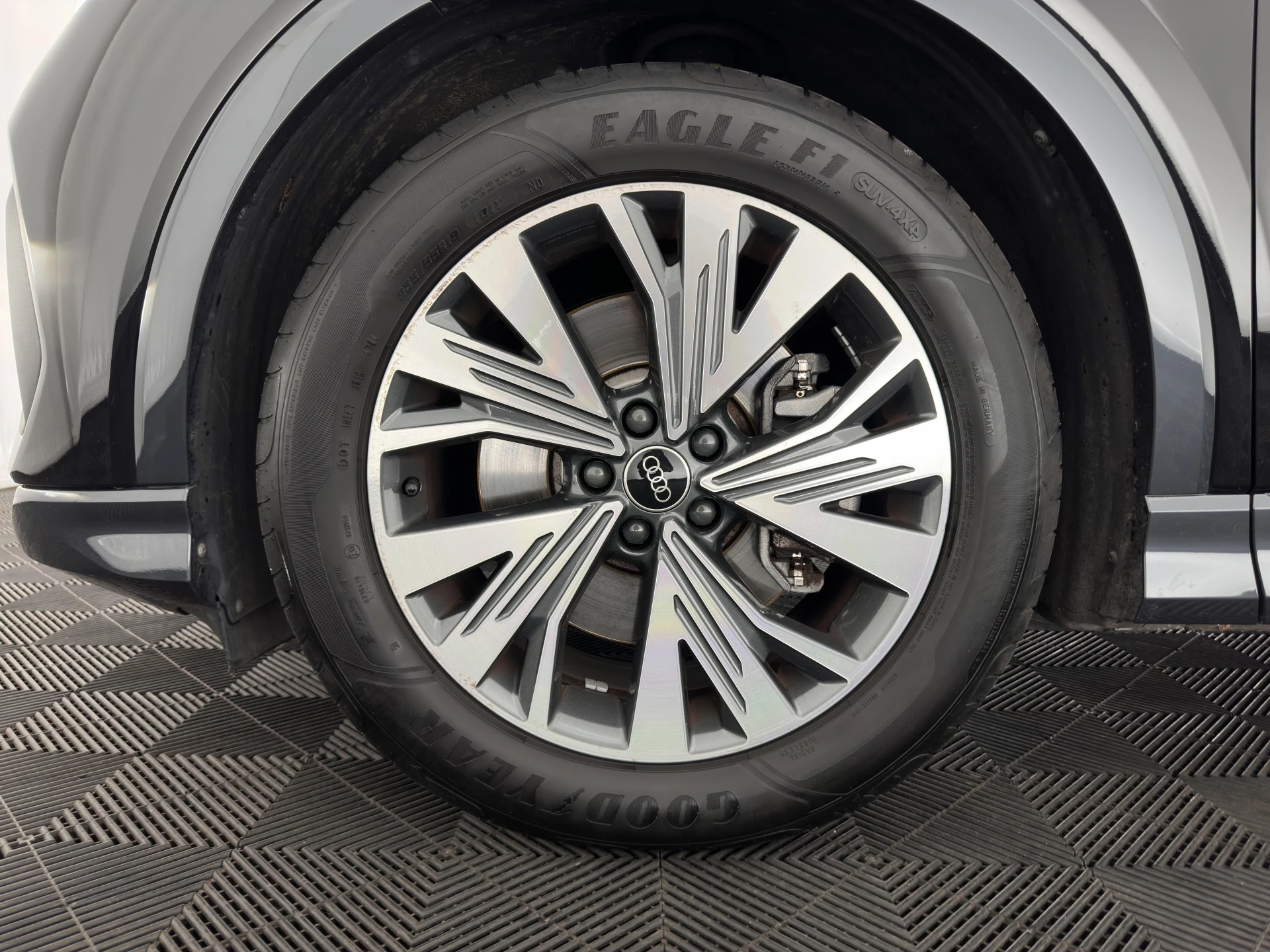 Hoofdafbeelding Audi Q4 e-tron