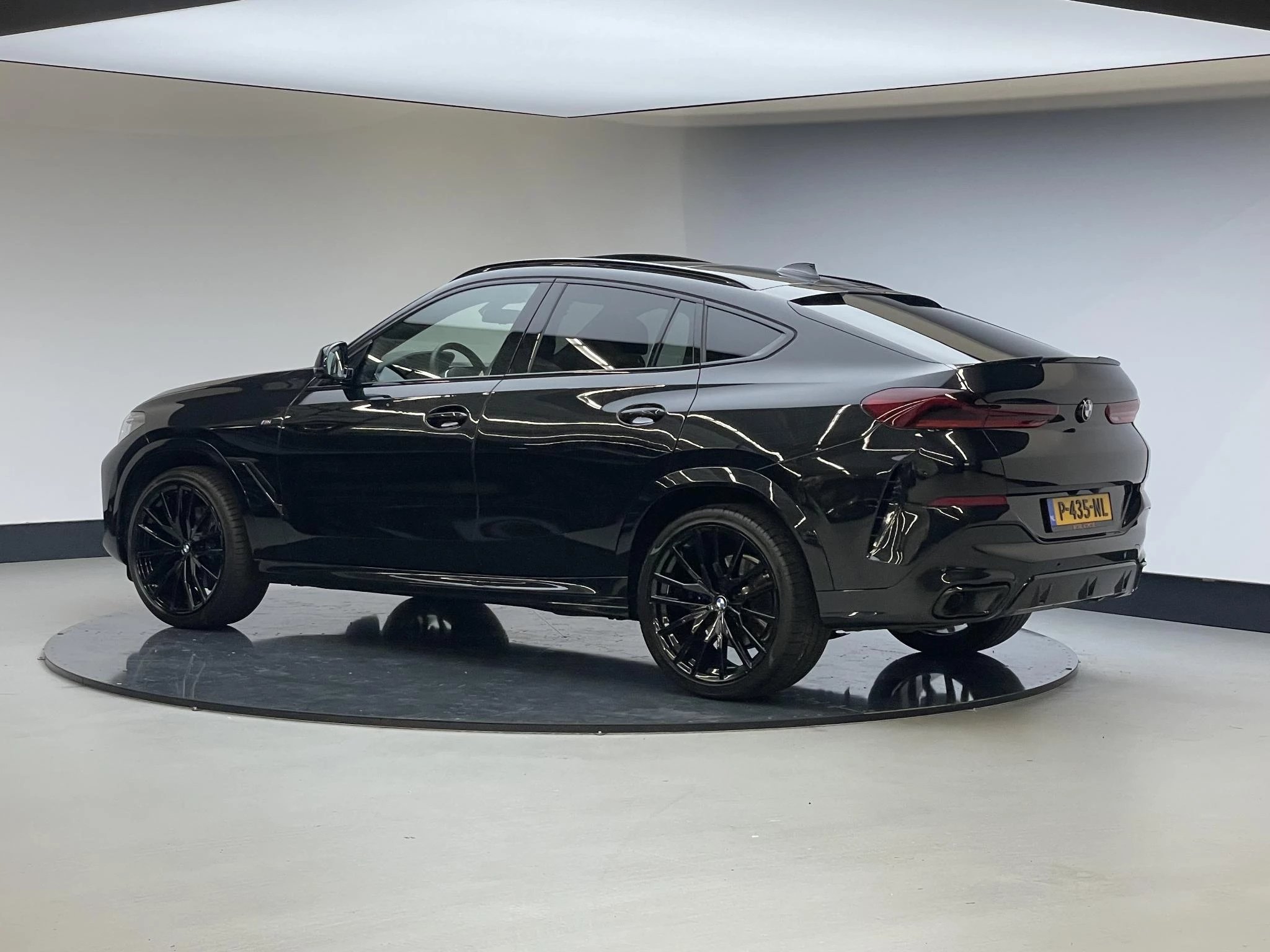 Hoofdafbeelding BMW X6