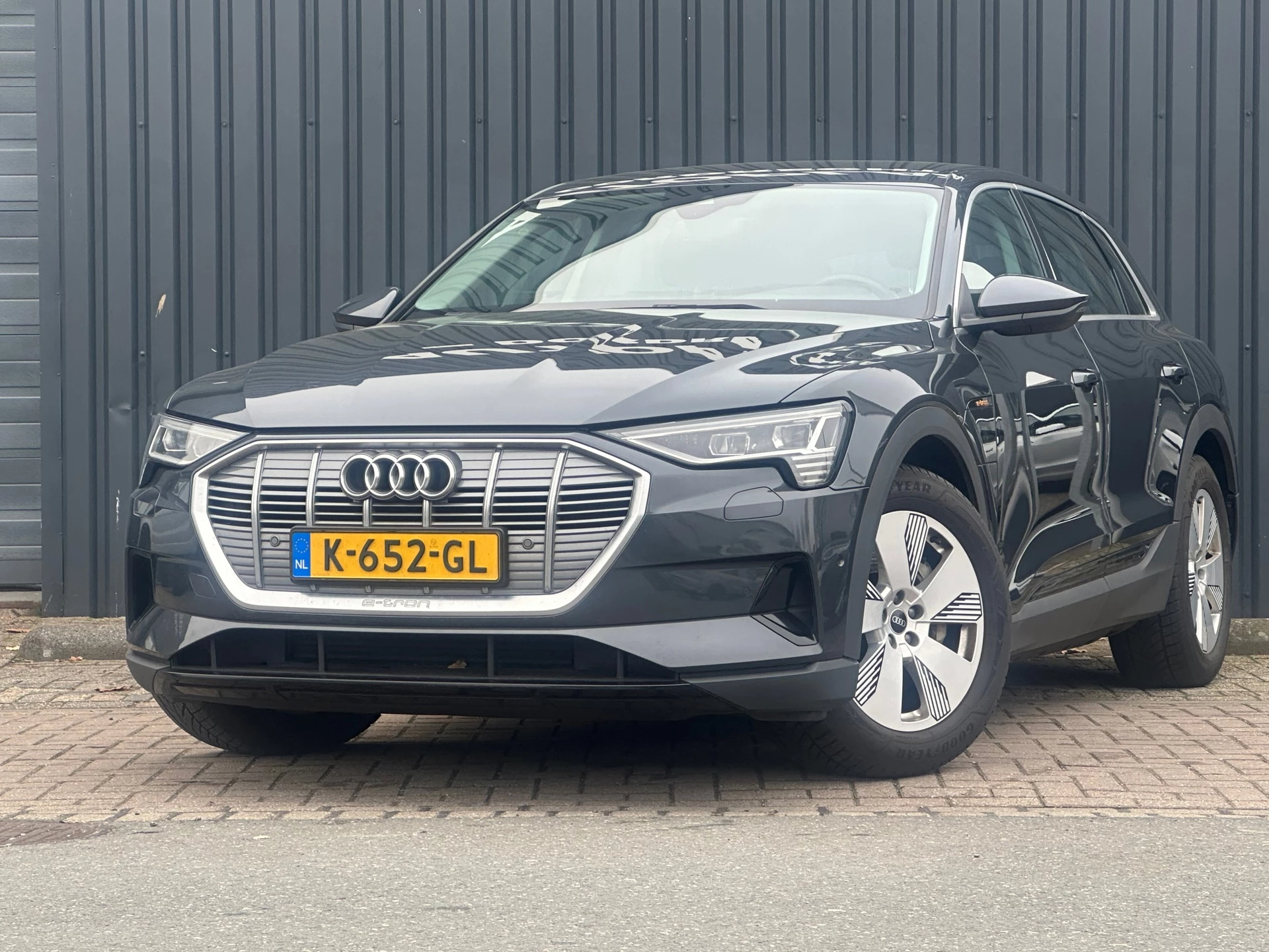 Hoofdafbeelding Audi e-tron