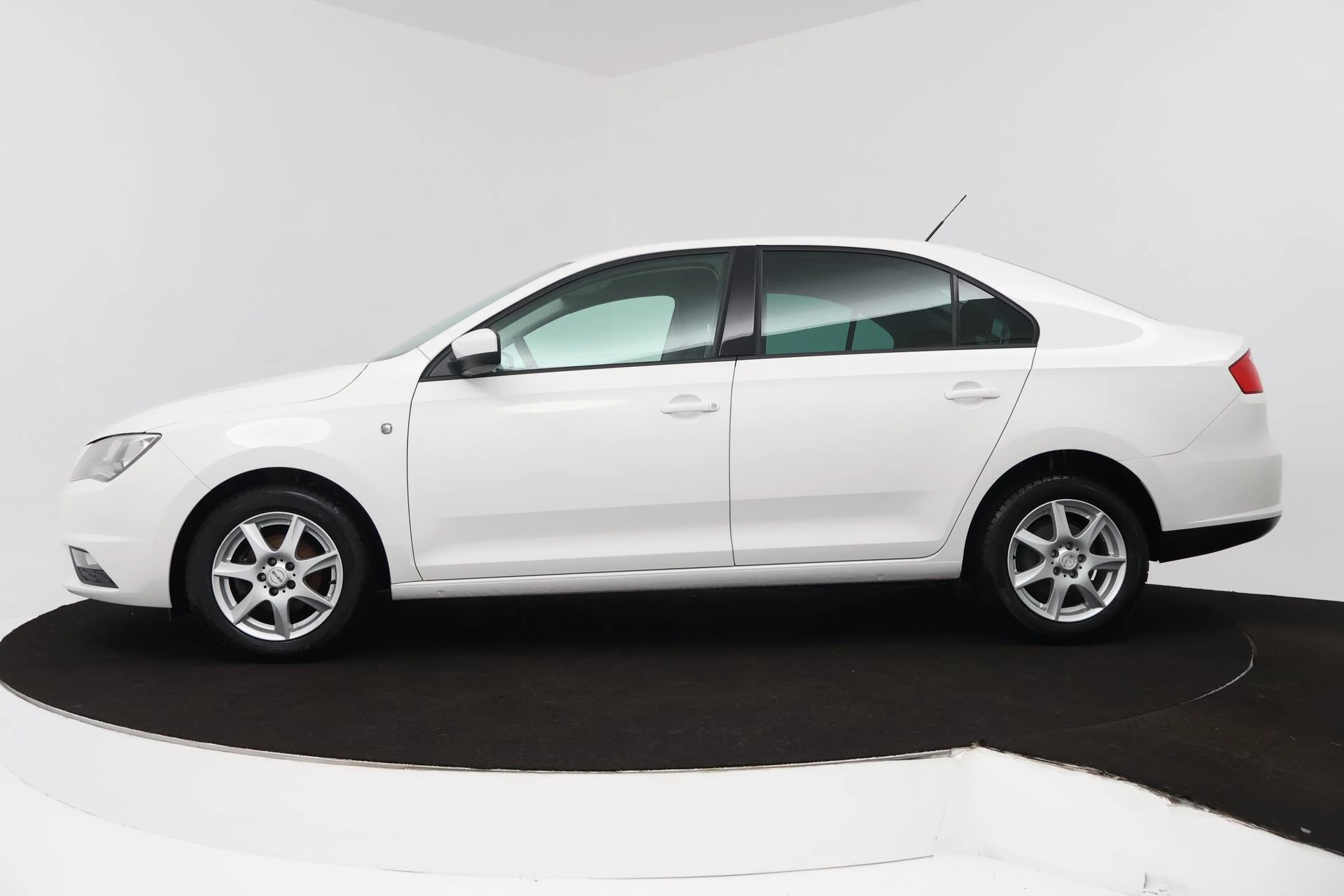Hoofdafbeelding SEAT Toledo