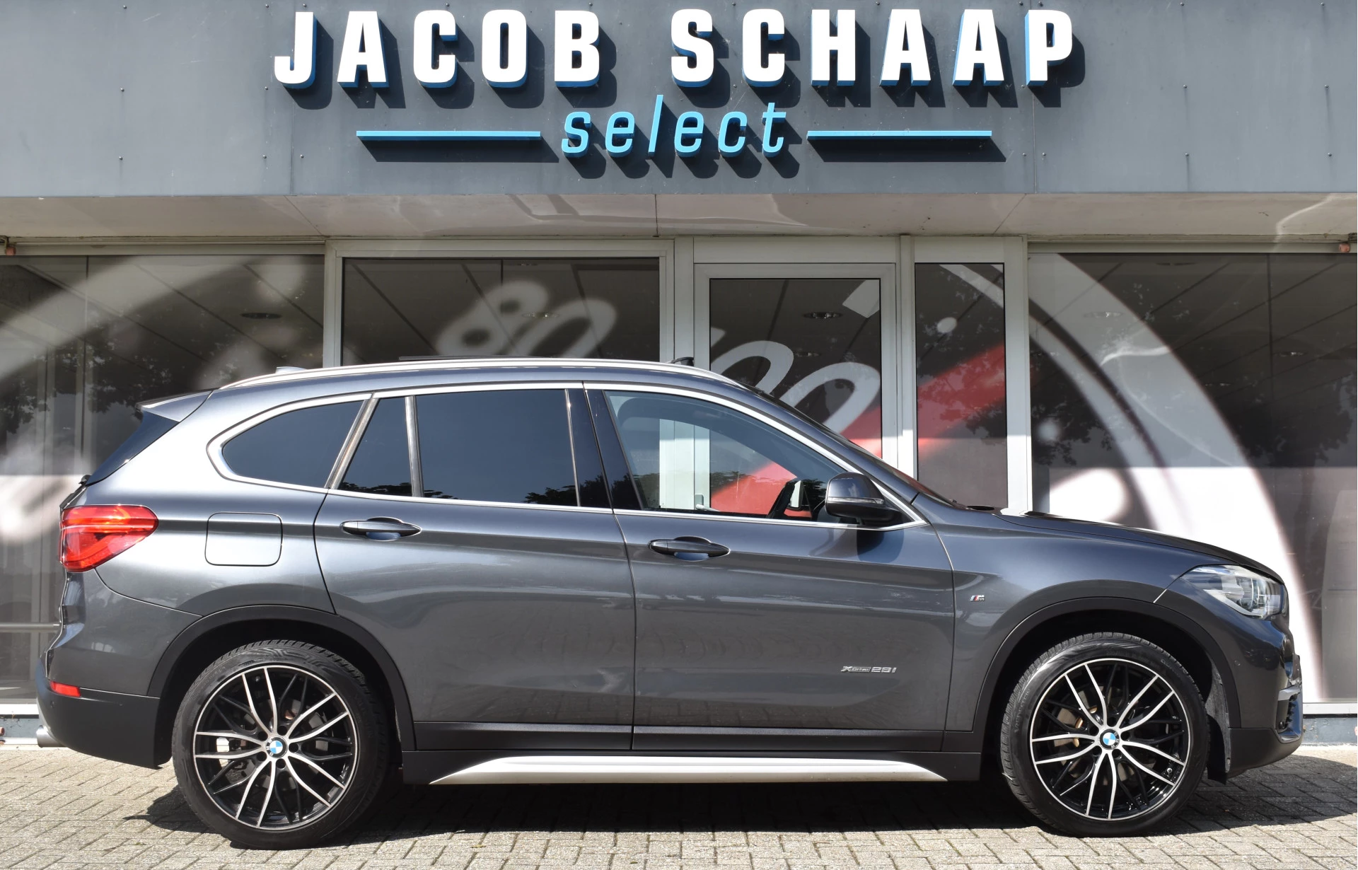 Hoofdafbeelding BMW X1