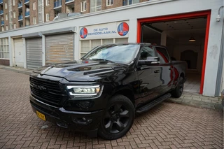 Hoofdafbeelding Dodge Ram 1500 Dodge Ram 1500 5.7 V8 4x4 Crew Cab Big Horn Apple Carplay Camera Leer Trekhaak LPG Stoelverwarming Stuurverwarming