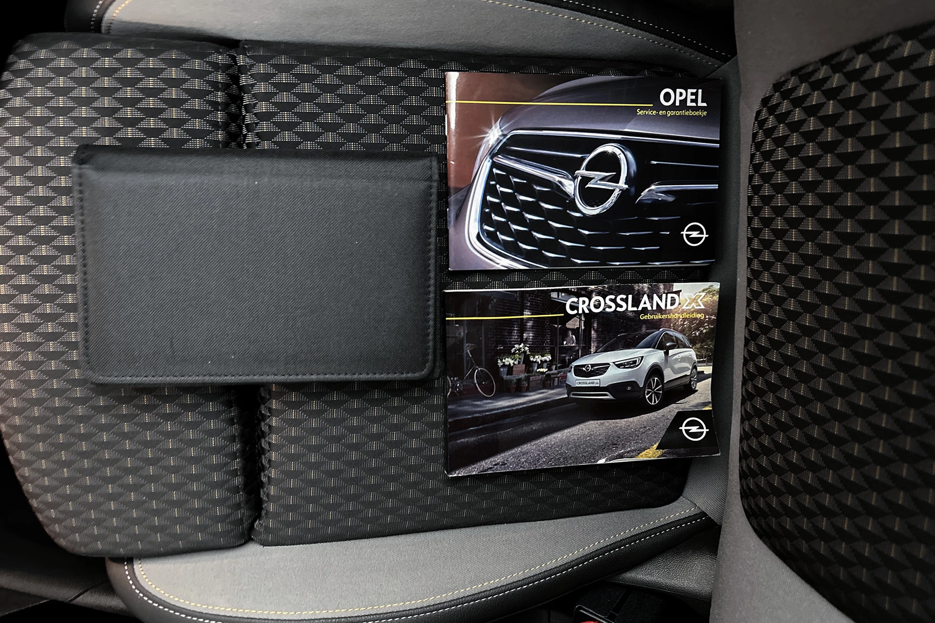 Hoofdafbeelding Opel Crossland X