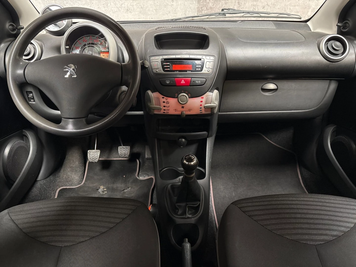Hoofdafbeelding Peugeot 107