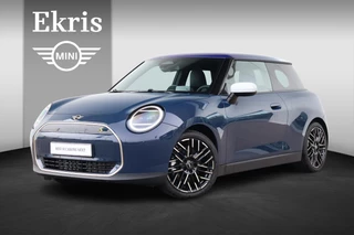 Mini Mini Cooper SE Favoured M 54.2 kWh Comfort Acces/ Head-Up/ Panoramadak/ Stoelverwarming/ Stuurwielverwarming