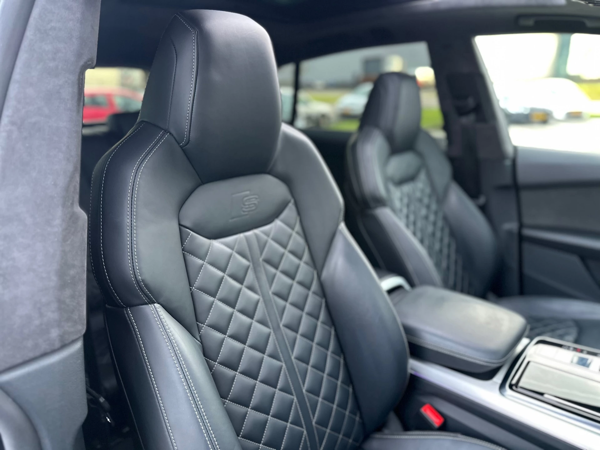 Hoofdafbeelding Audi Q8