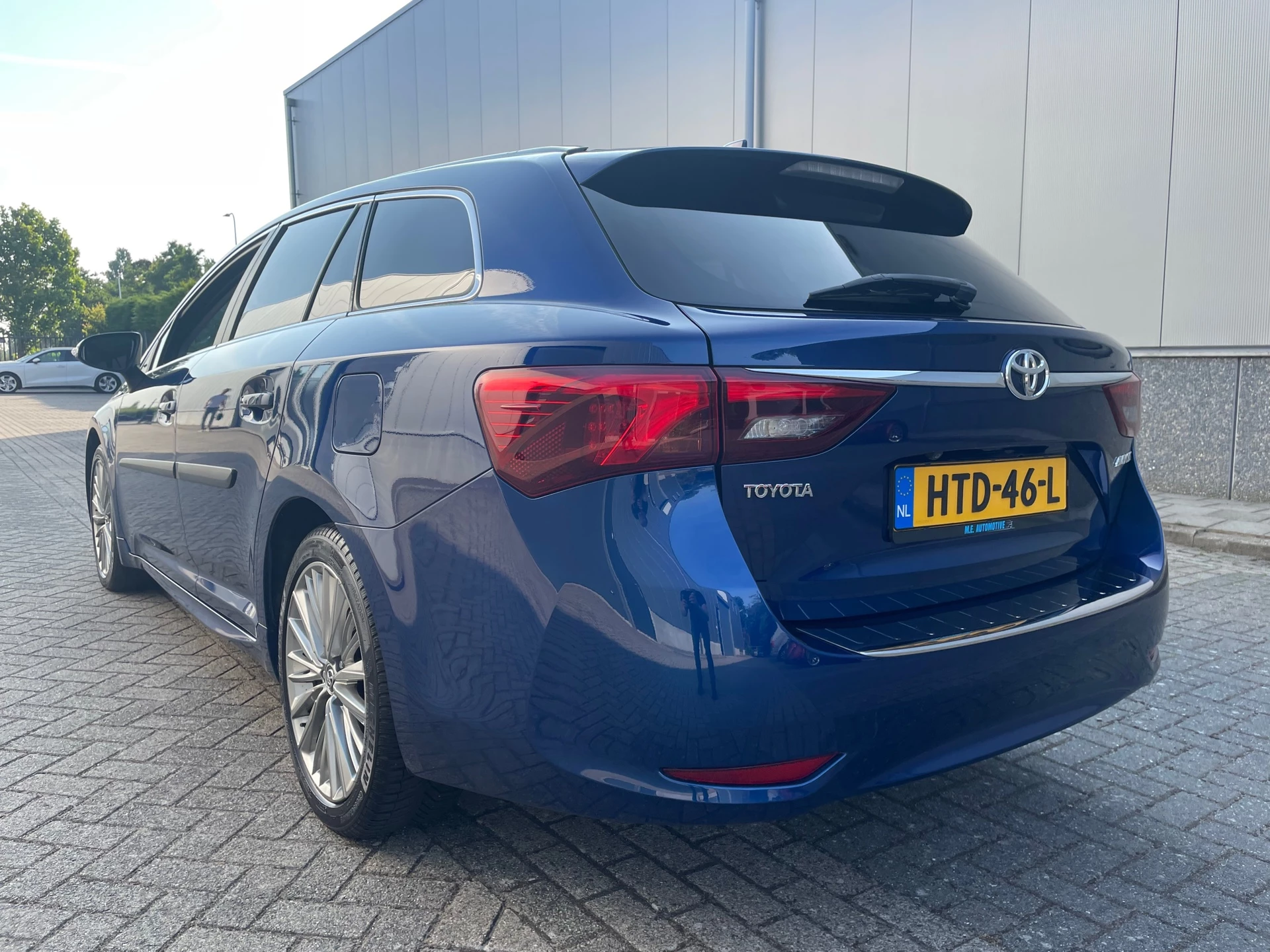 Hoofdafbeelding Toyota Avensis