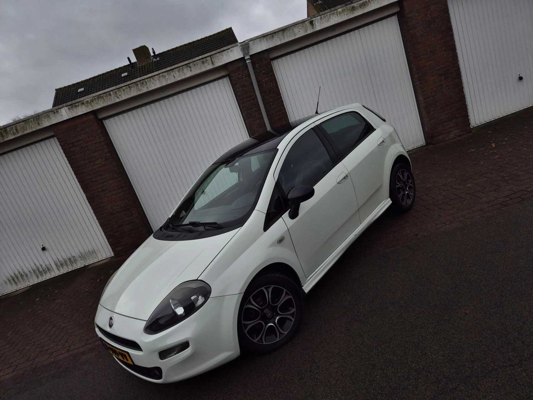 Hoofdafbeelding Fiat Punto