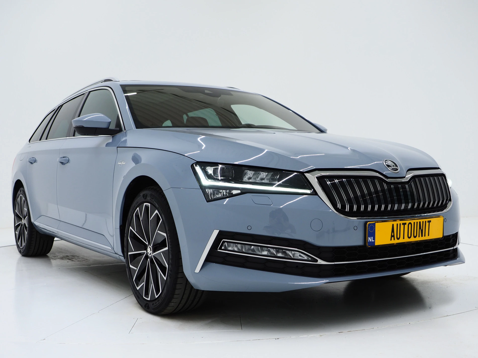 Hoofdafbeelding Škoda Superb