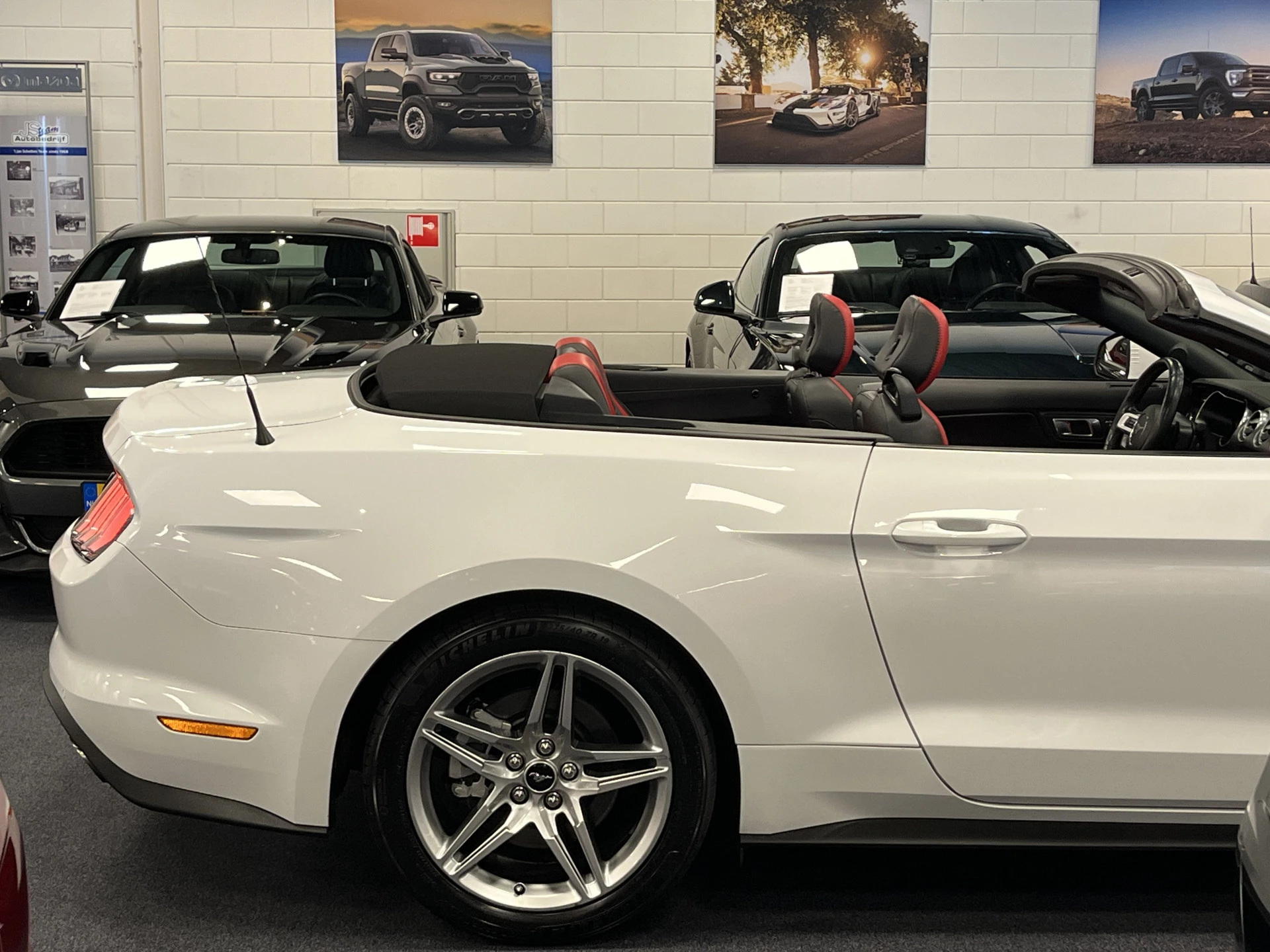 Hoofdafbeelding Ford Mustang