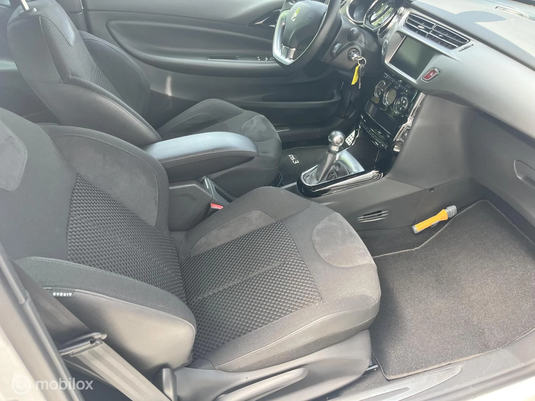 Hoofdafbeelding DS DS 3