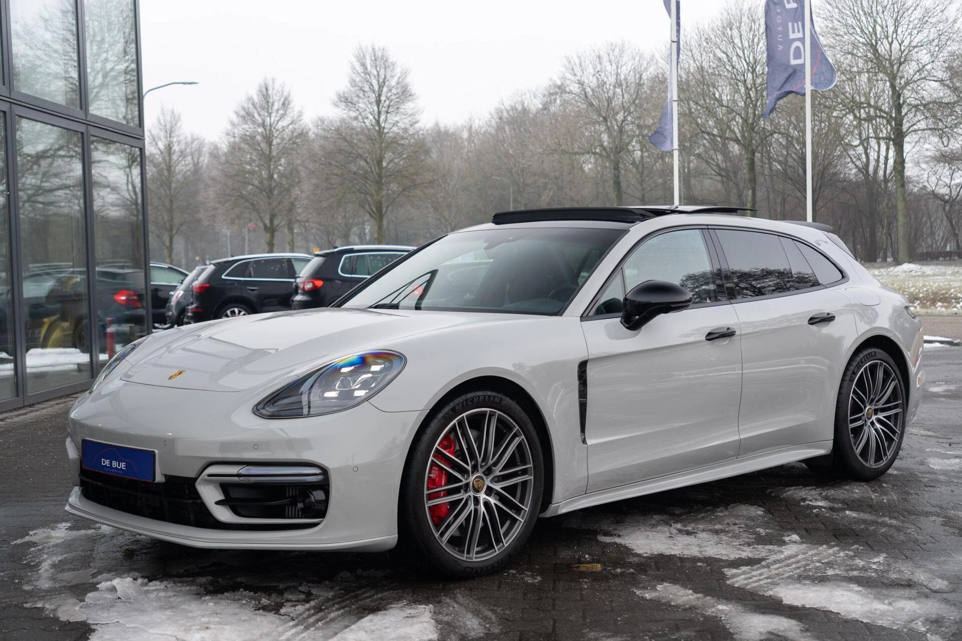Hoofdafbeelding Porsche Panamera