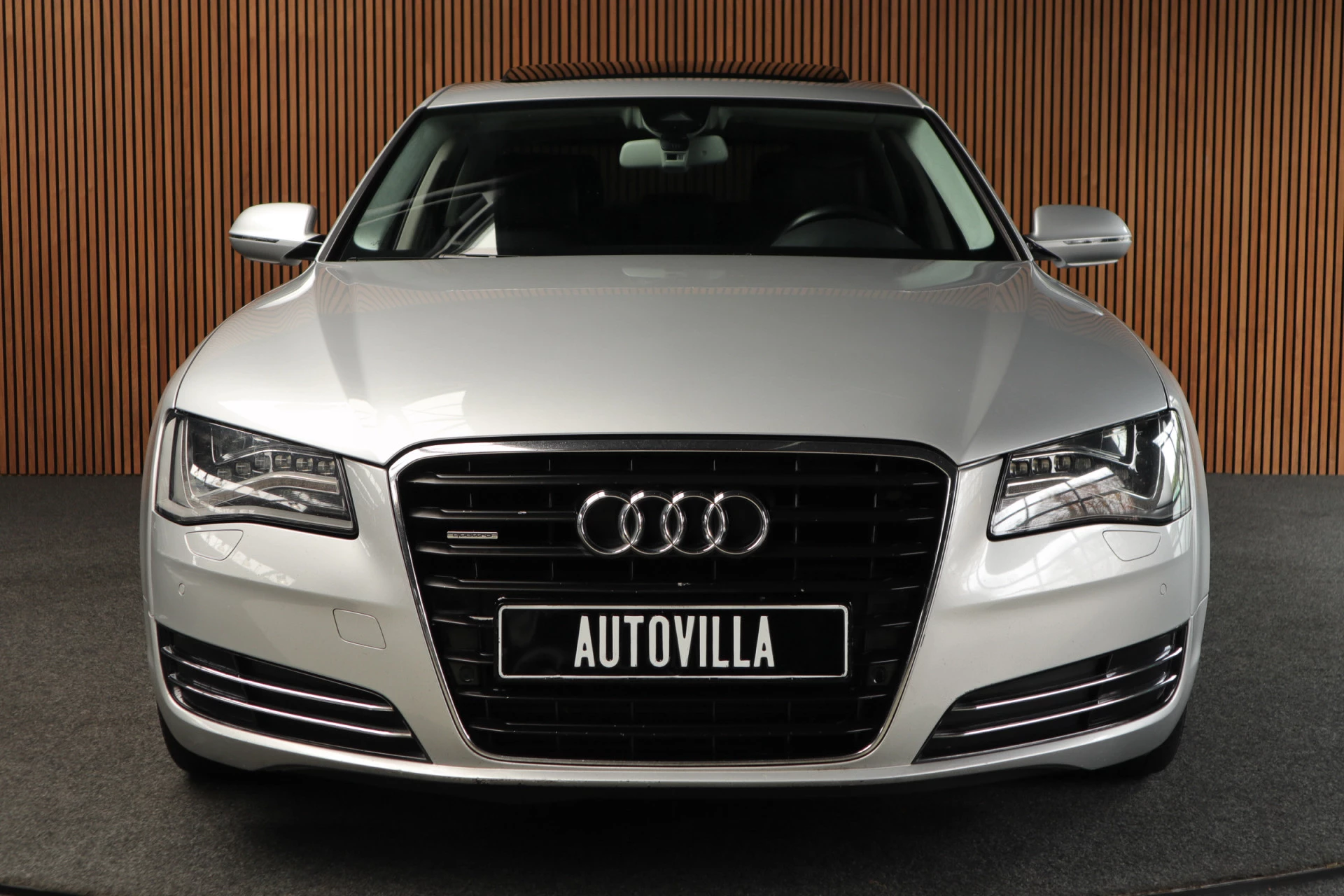 Hoofdafbeelding Audi A8