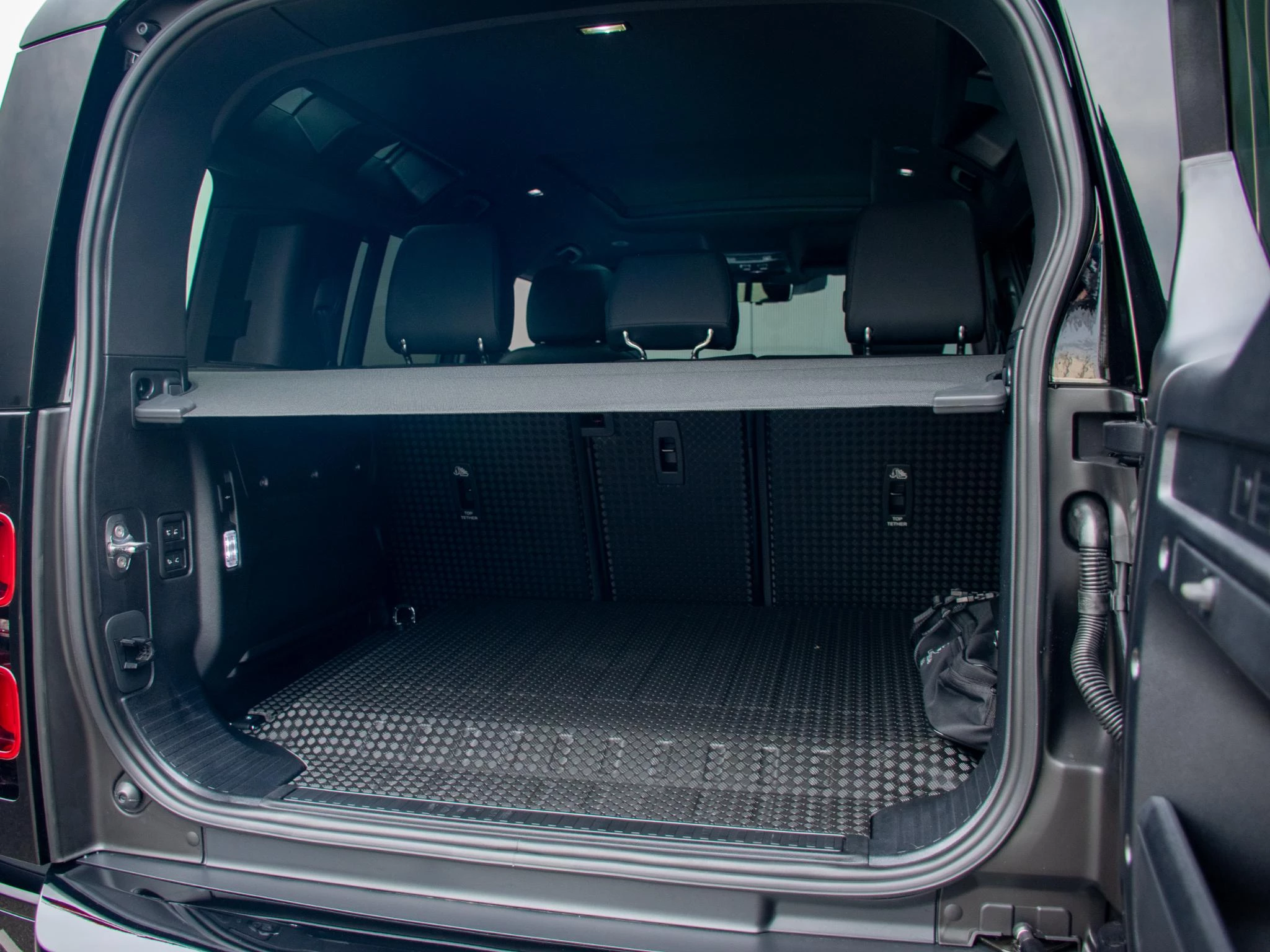Hoofdafbeelding Land Rover Defender