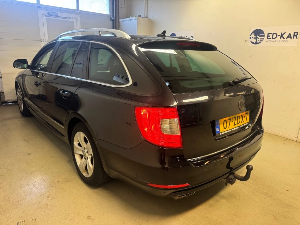 Hoofdafbeelding Škoda Superb