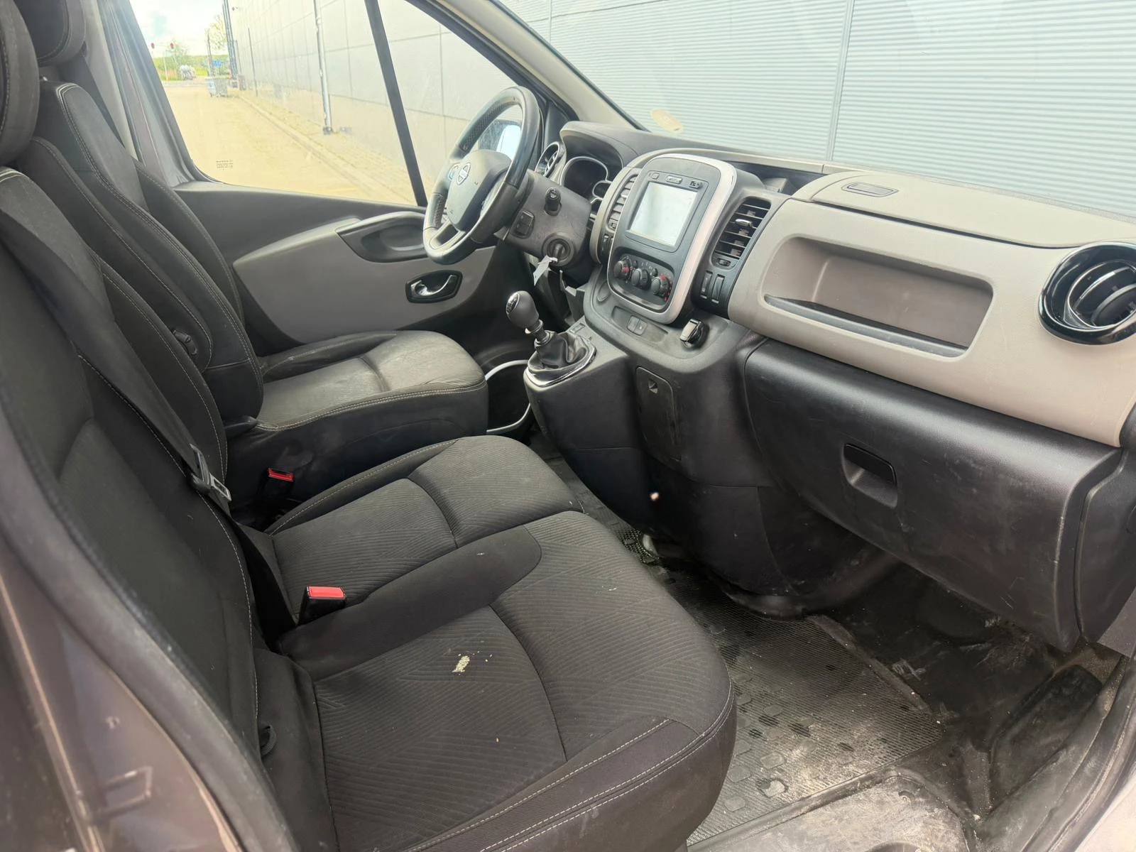 Hoofdafbeelding Nissan NV300