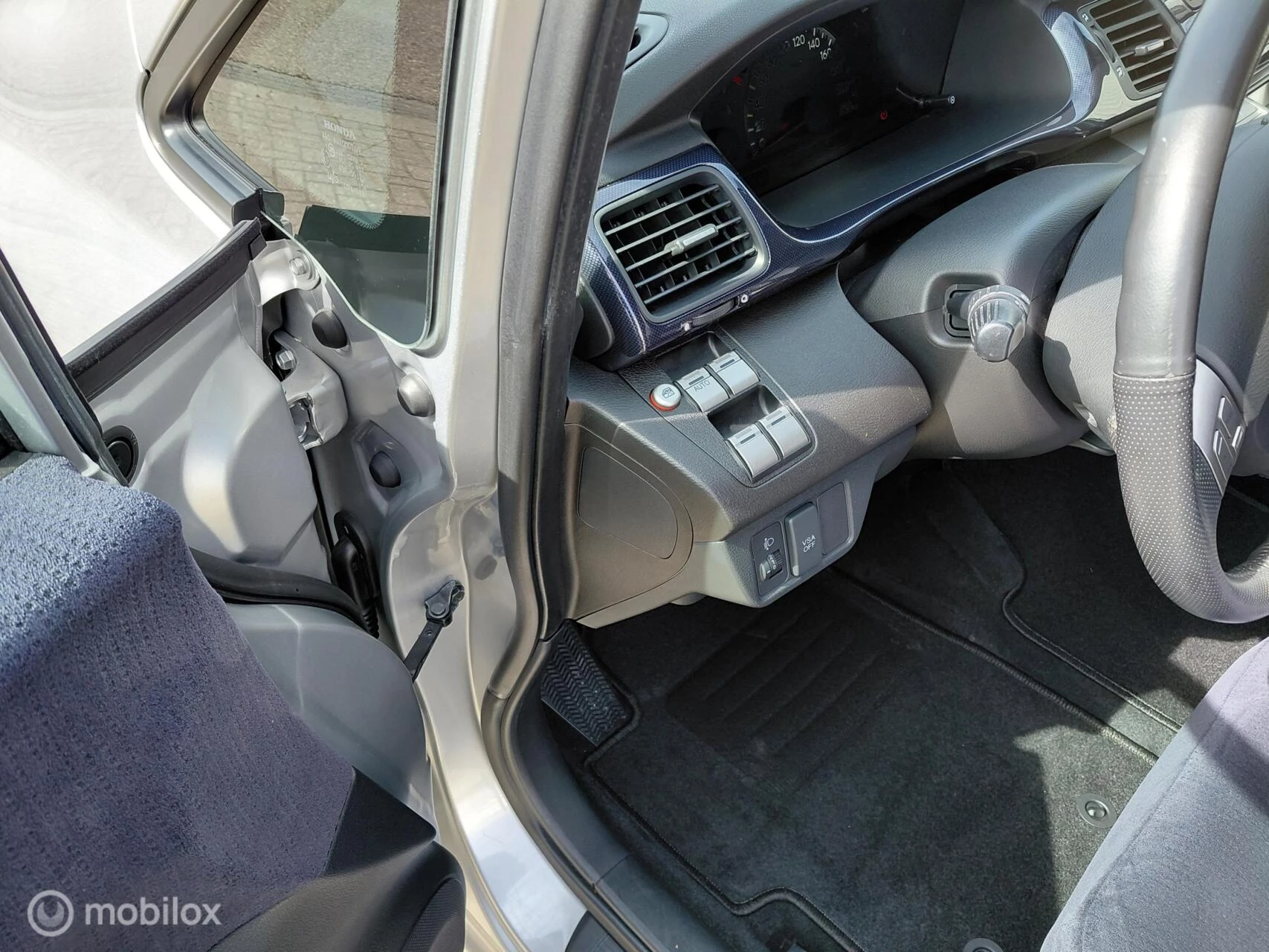 Hoofdafbeelding Honda FR-V