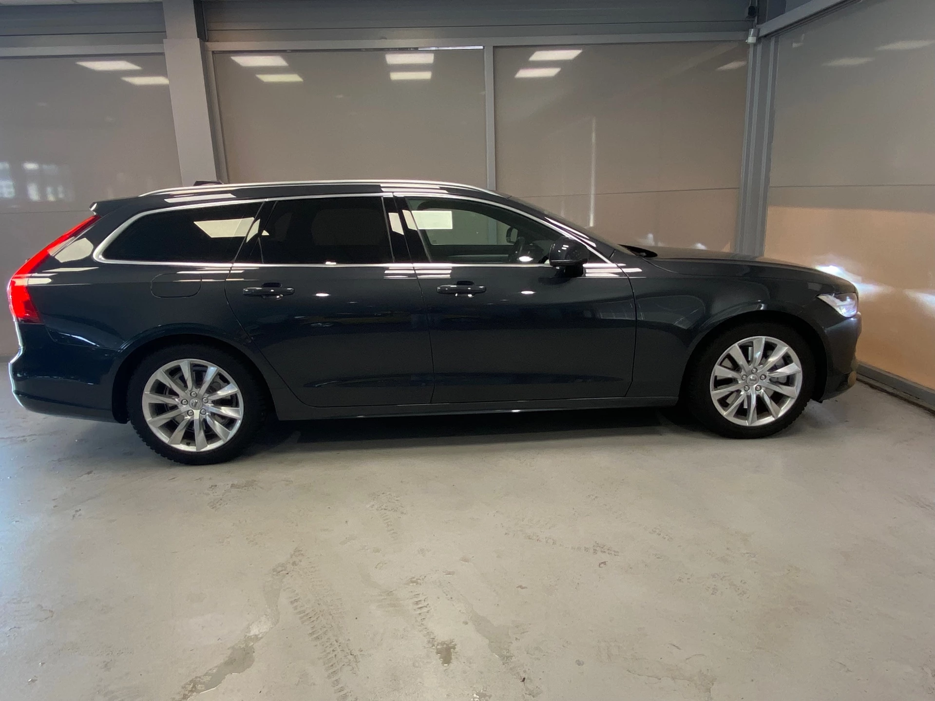 Hoofdafbeelding Volvo V90