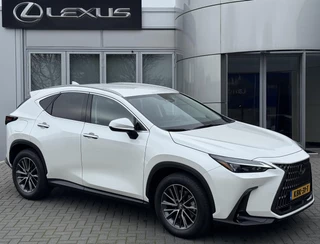 Lexus NX 450h+ AWD Luxury Line TREKHAAK 1500KG TREKGEWICHT STOELVERW STUURVERW EL-ACHTERKLEP APPLE/ANDROID