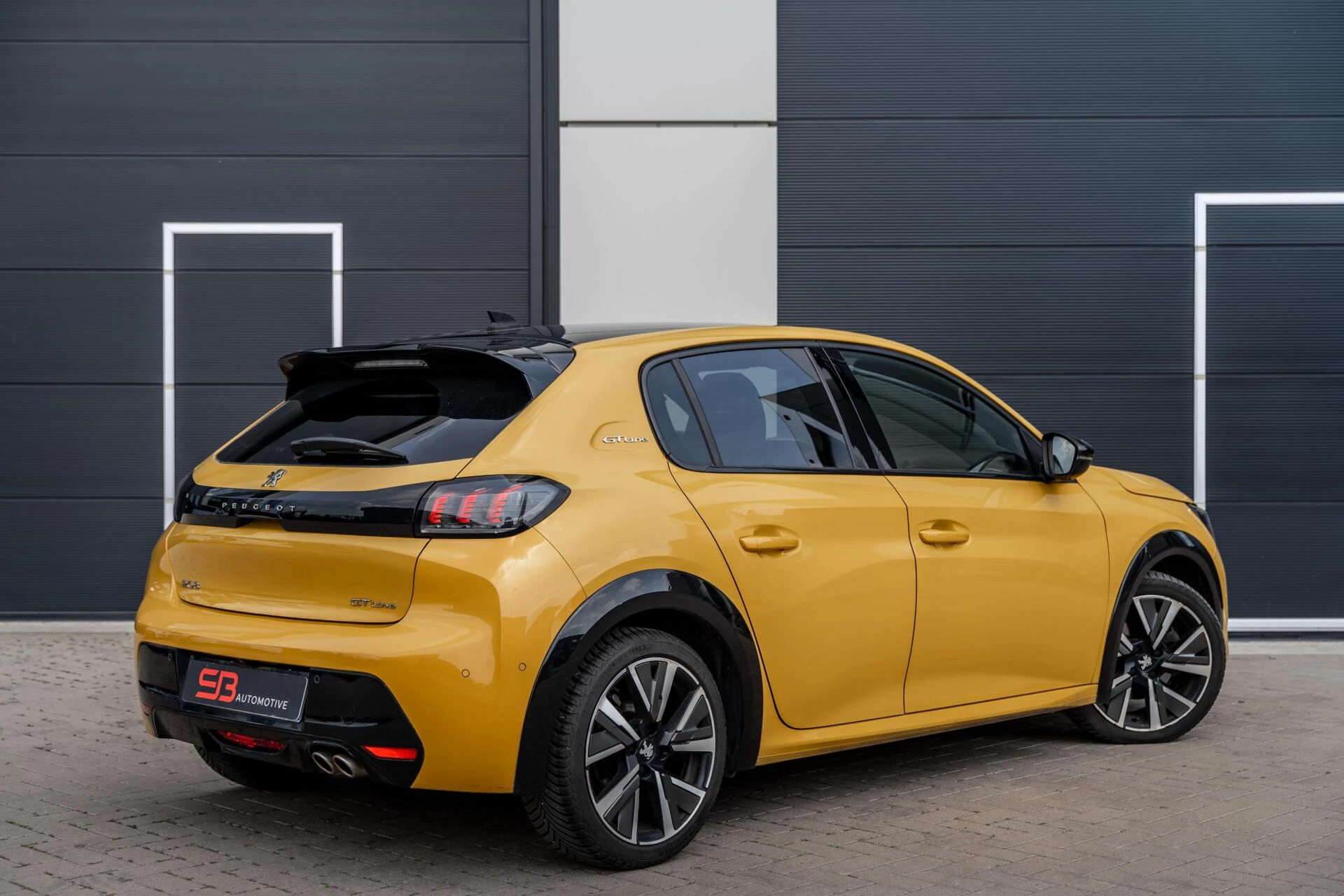 Hoofdafbeelding Peugeot 208