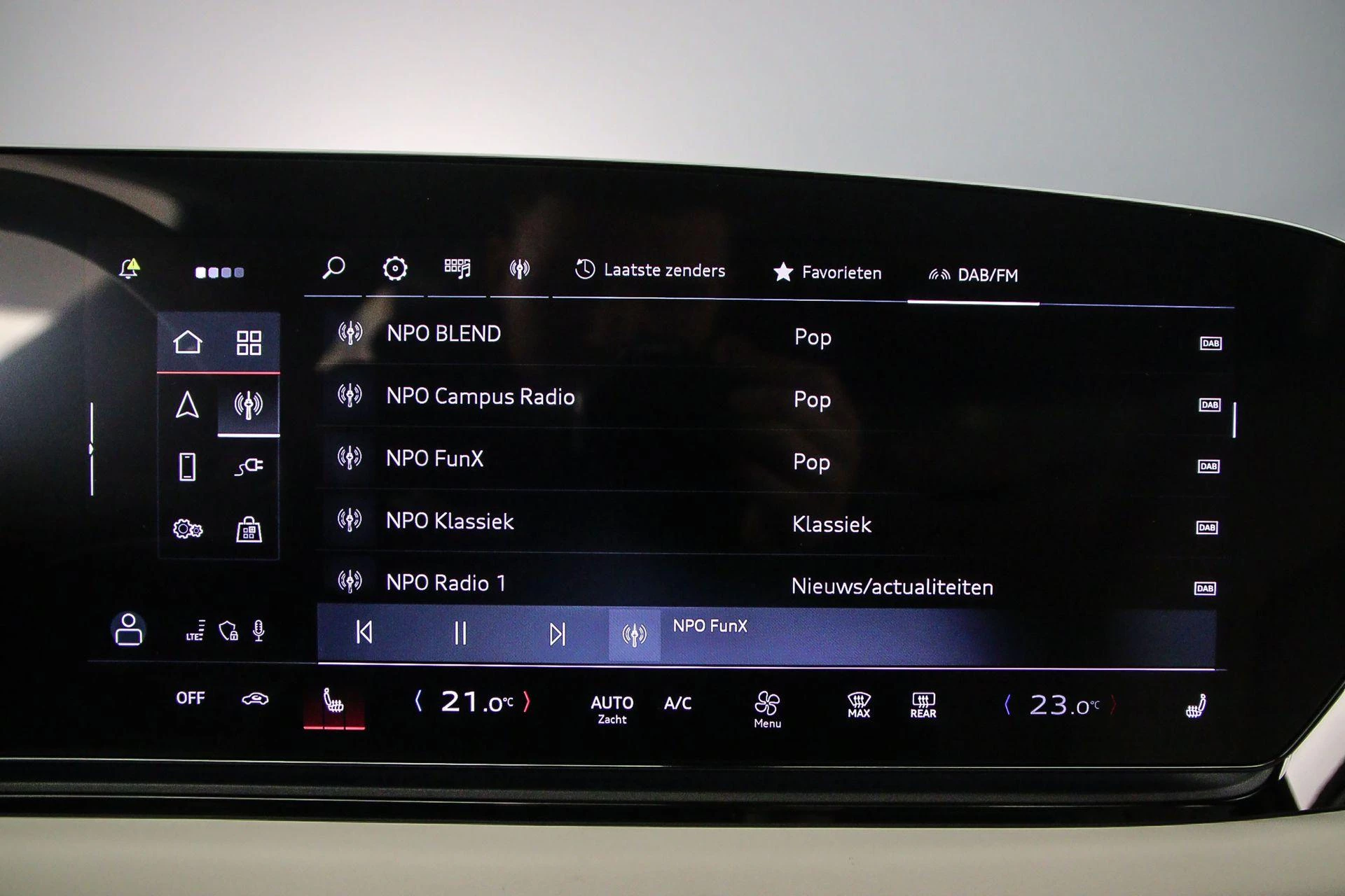 Hoofdafbeelding Audi A6 Avant e-tron