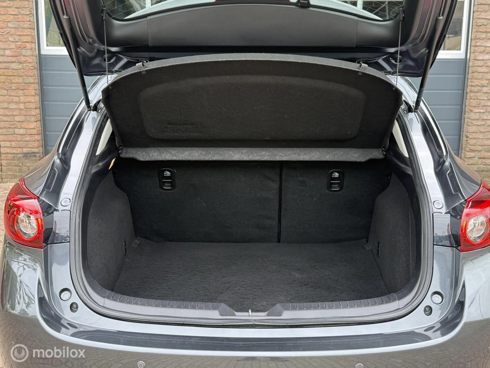 Hoofdafbeelding Mazda 3