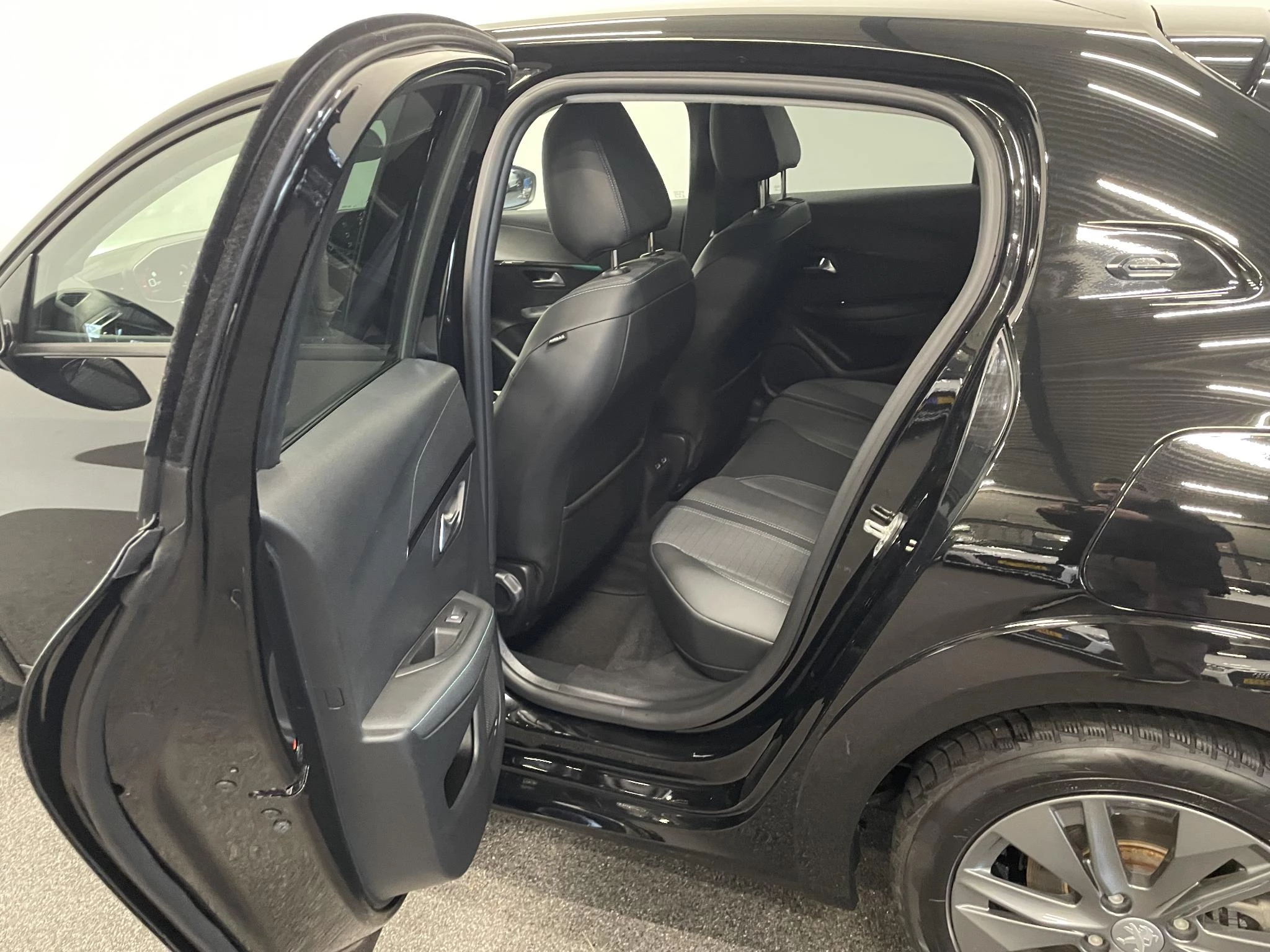 Hoofdafbeelding Peugeot e-208