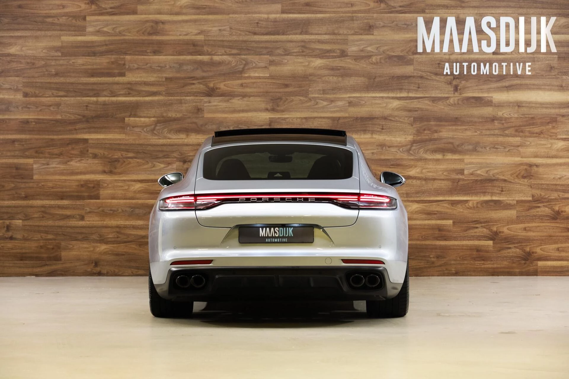 Hoofdafbeelding Porsche Panamera