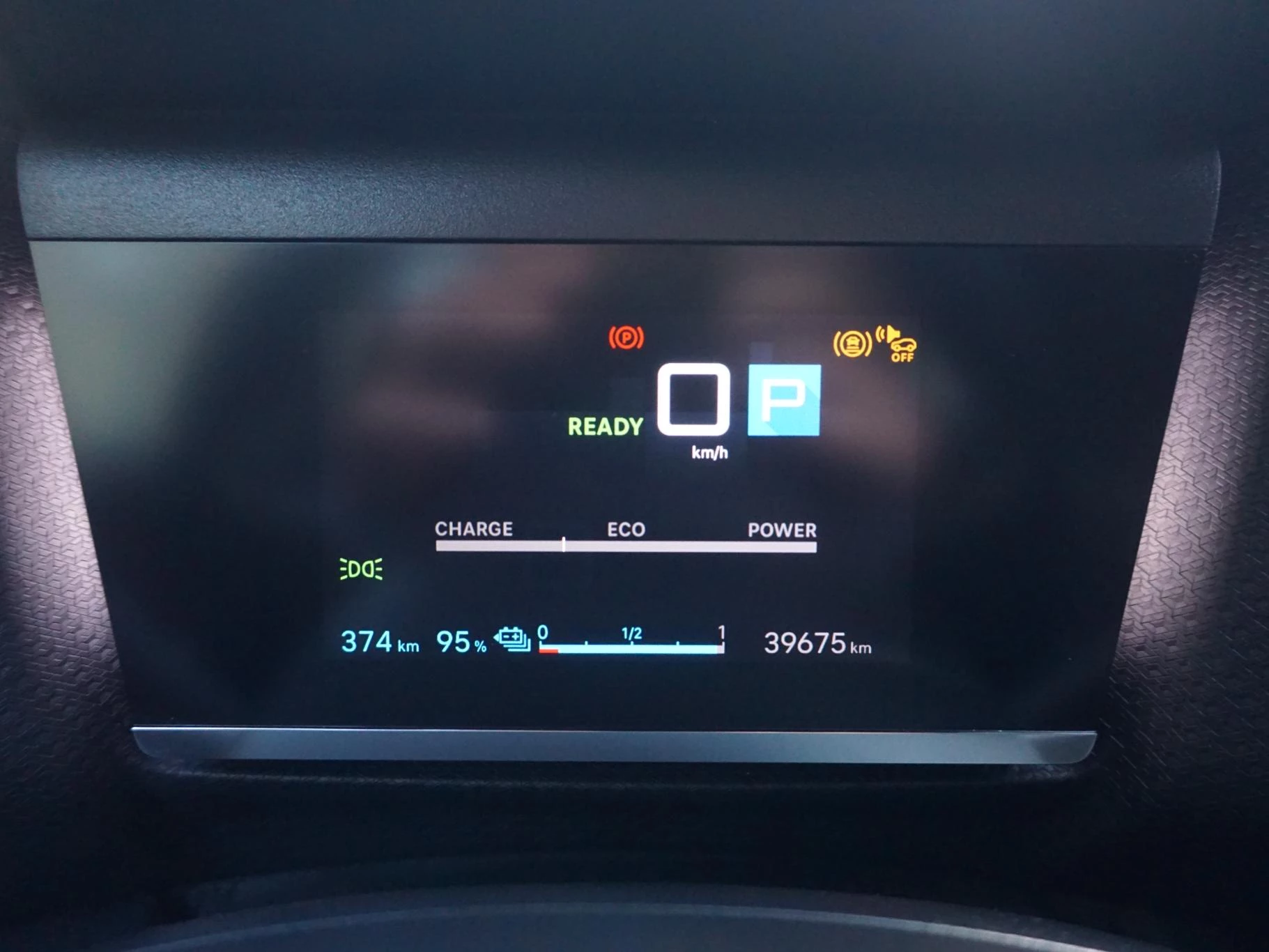 Hoofdafbeelding Citroën ë-C4