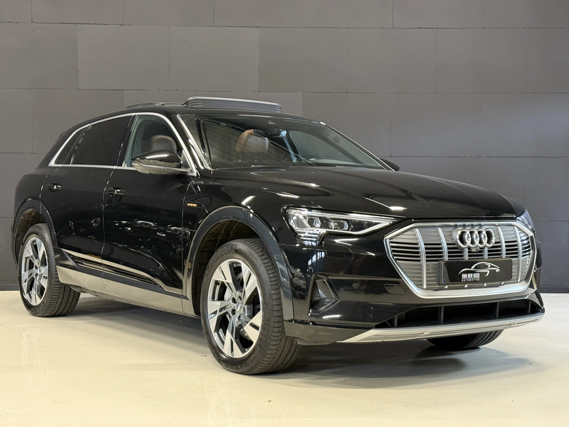 Hoofdafbeelding Audi e-tron