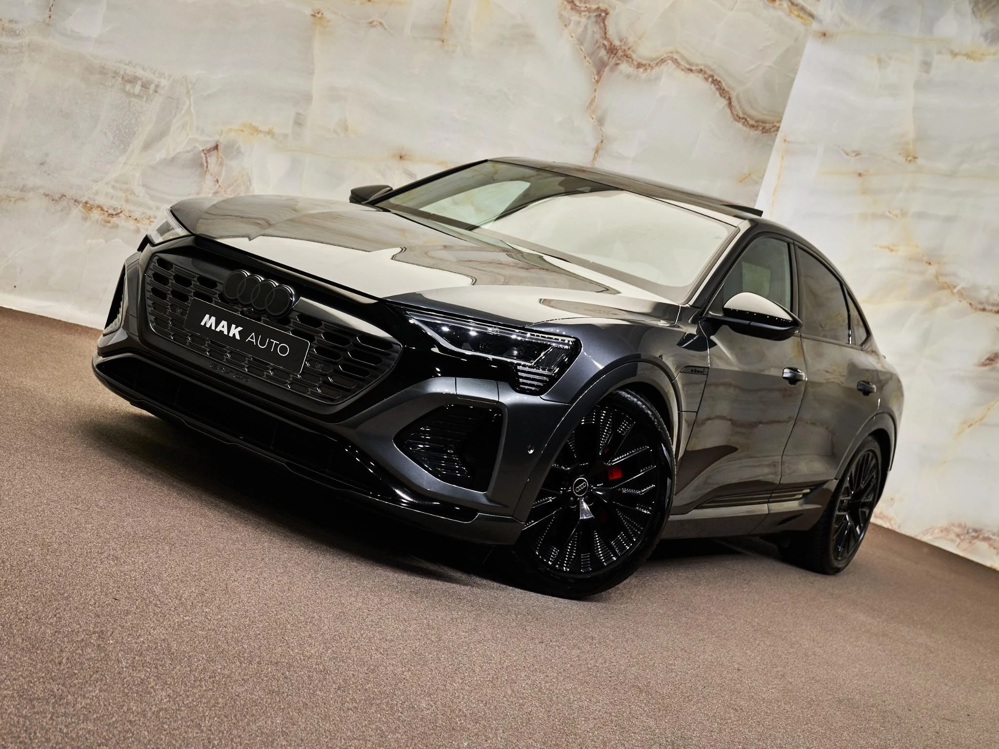 Hoofdafbeelding Audi Q8 Sportback e-tron