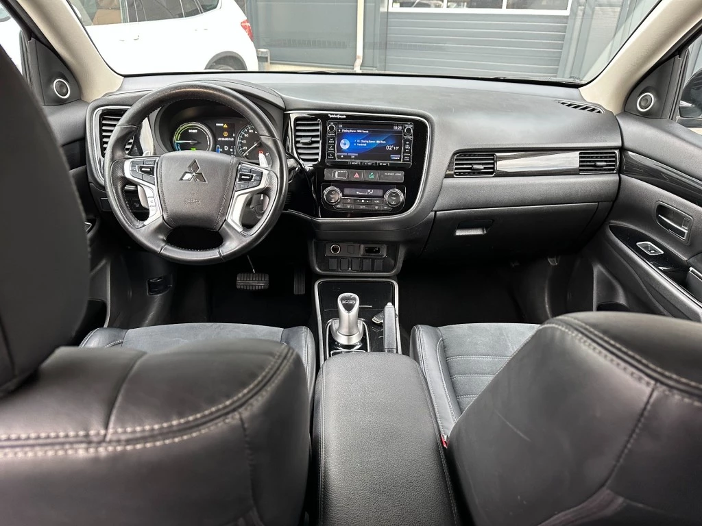 Hoofdafbeelding Mitsubishi Outlander