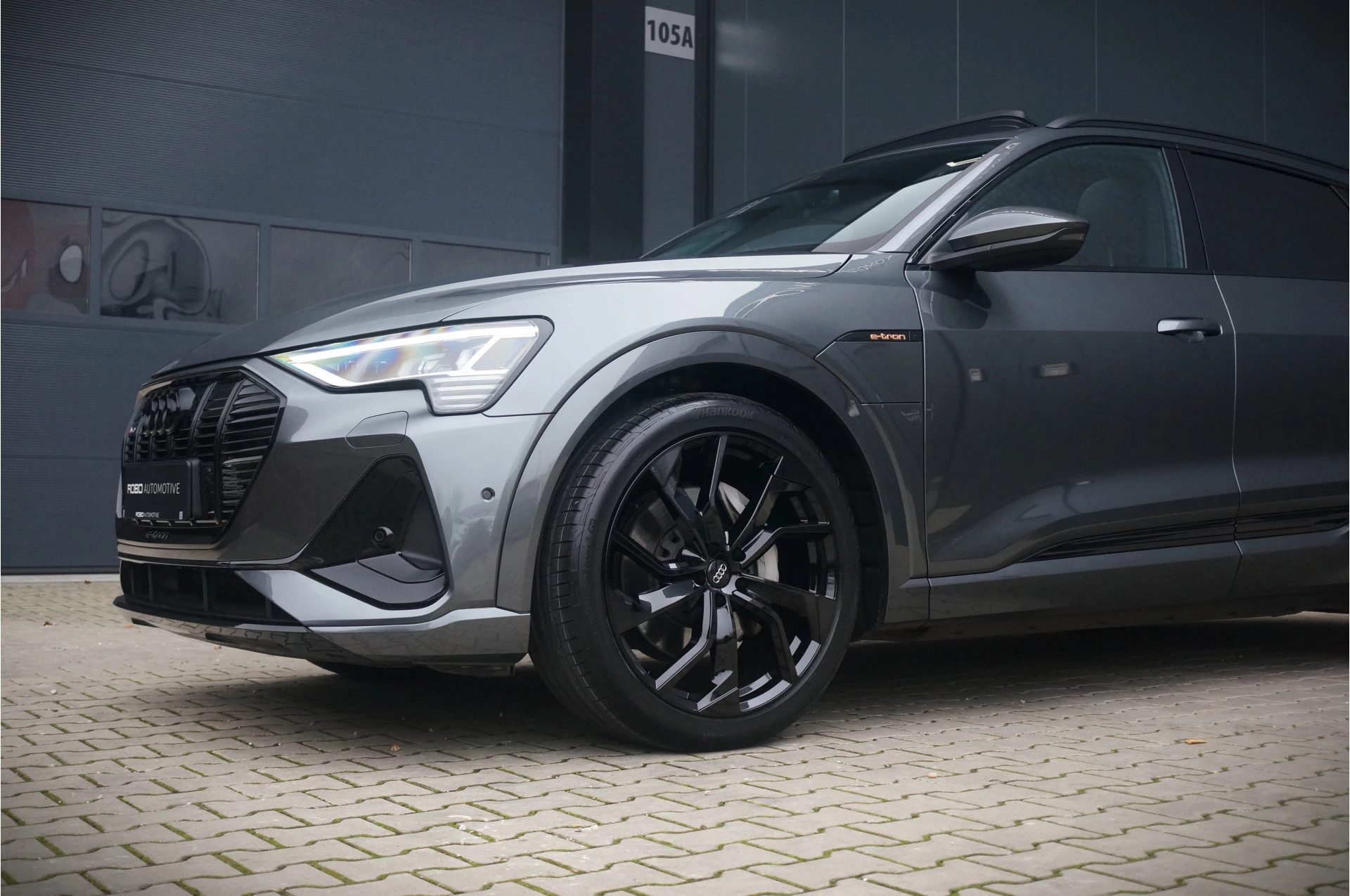 Hoofdafbeelding Audi e-tron