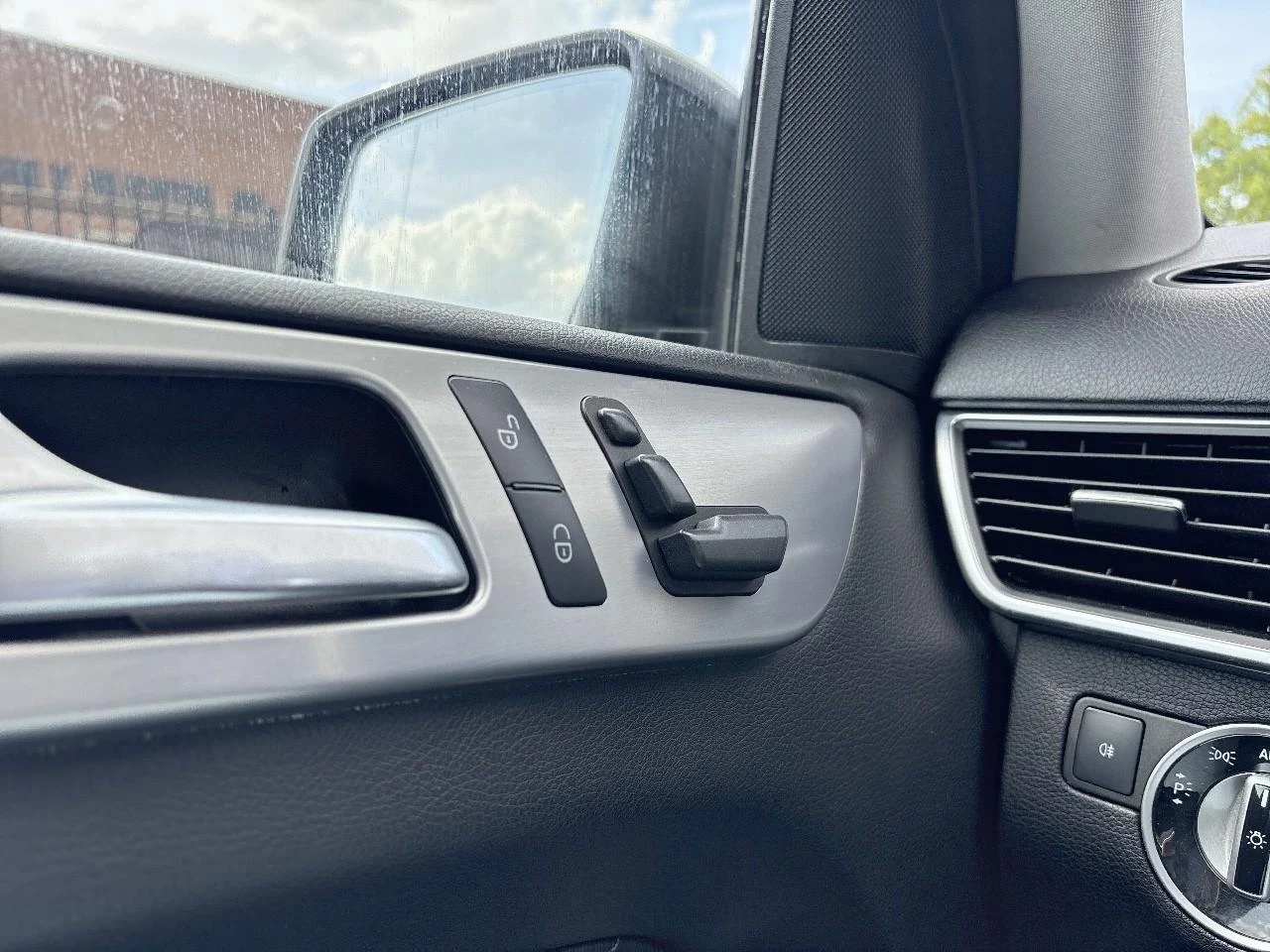 Hoofdafbeelding Mercedes-Benz M-Klasse