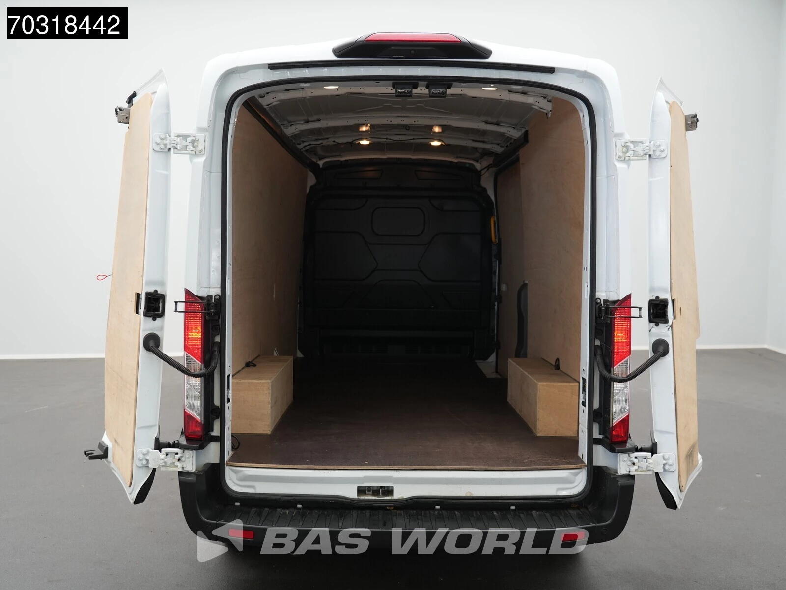 Hoofdafbeelding Ford E-Transit