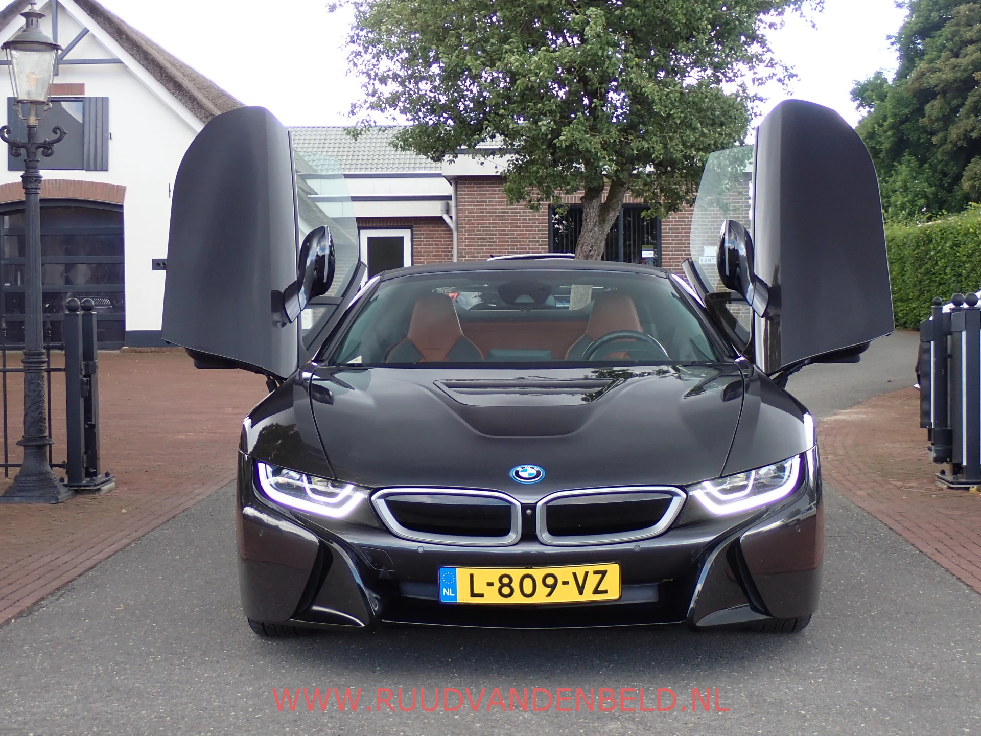 Hoofdafbeelding BMW i8