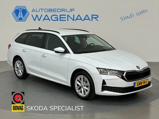 Hoofdafbeelding Škoda Octavia Škoda Octavia 1.5 TSI BUSINESS EDITION PLUS MOONWHITE METALLIC