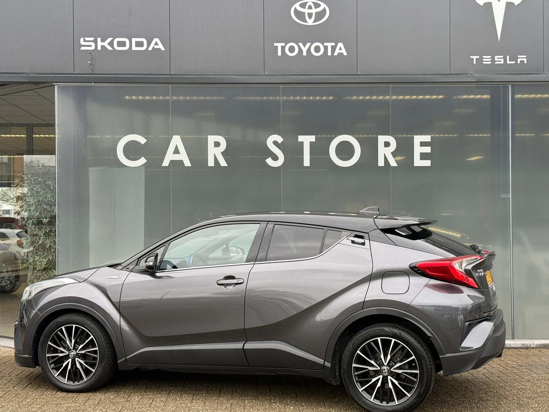 Hoofdafbeelding Toyota C-HR