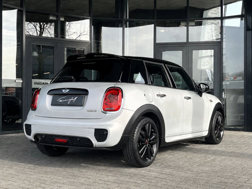 Hoofdafbeelding MINI Cooper