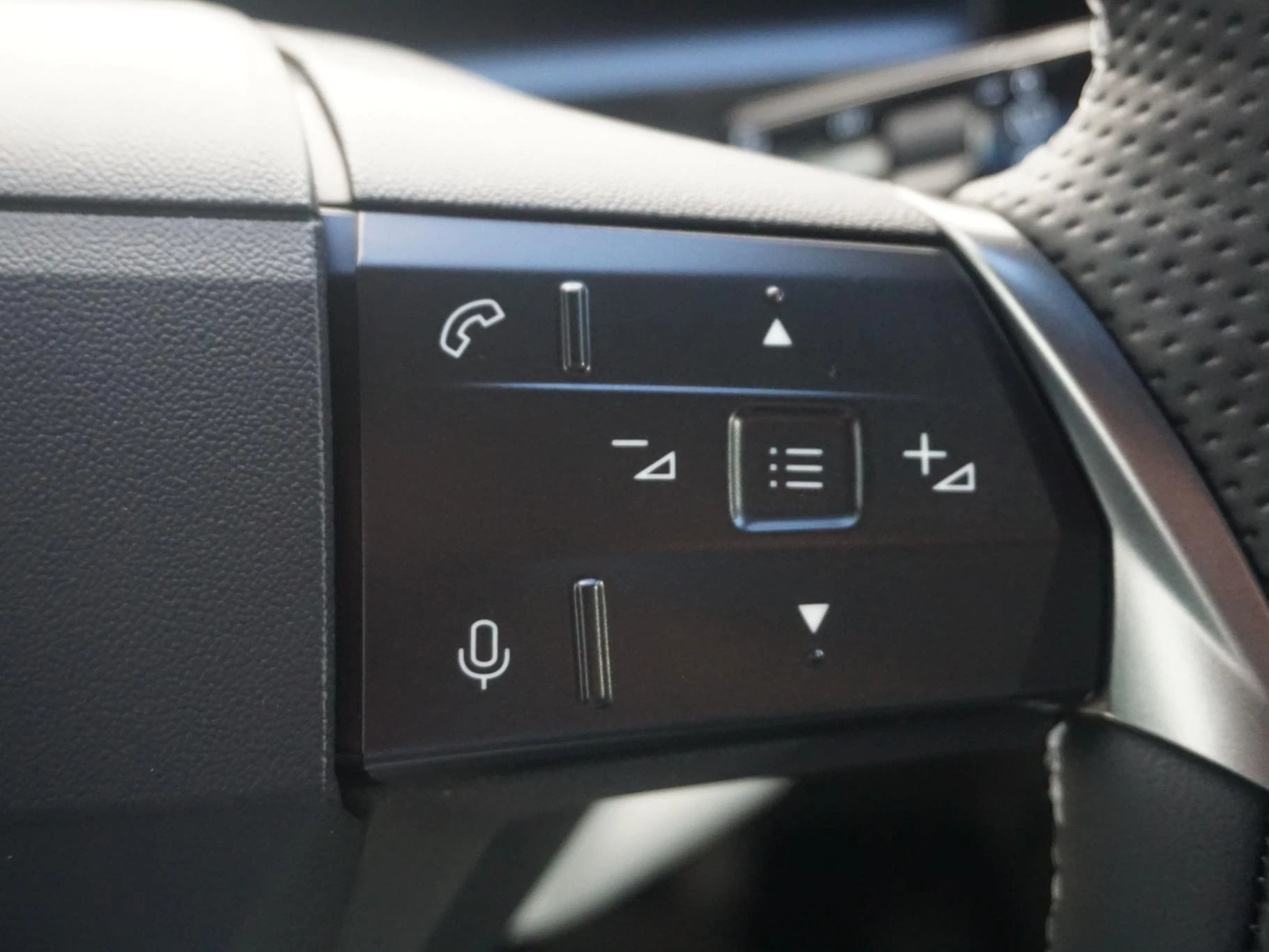 Hoofdafbeelding Opel Grandland