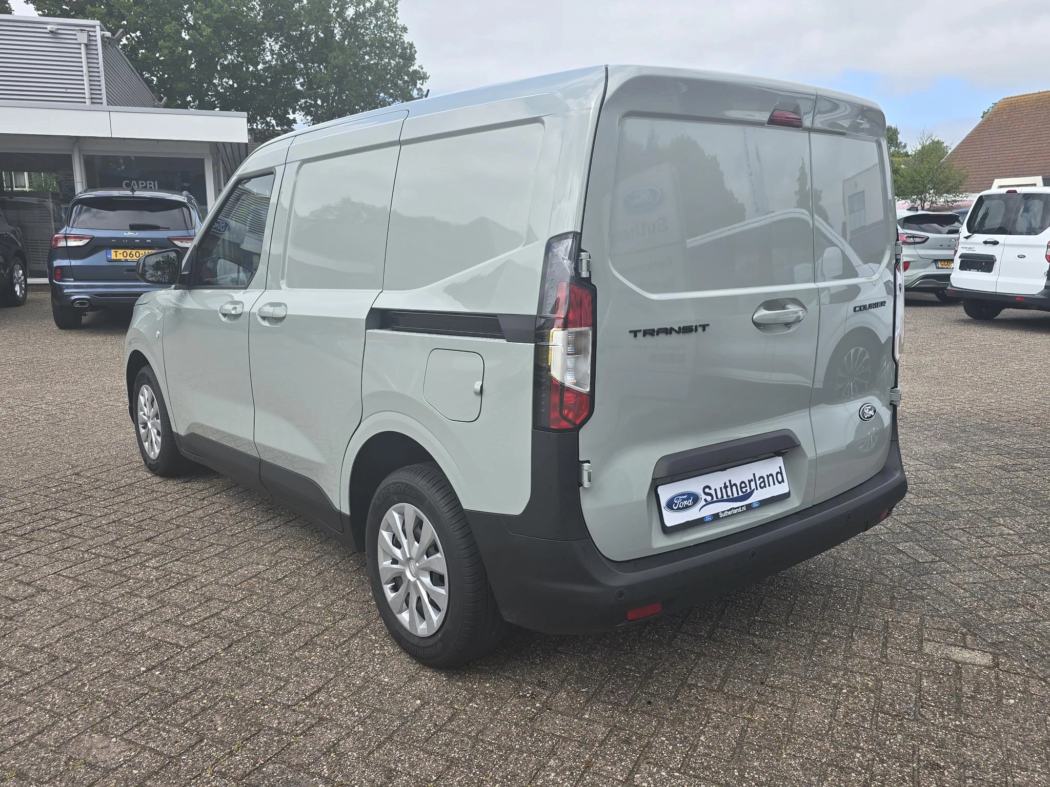Hoofdafbeelding Ford Transit Courier