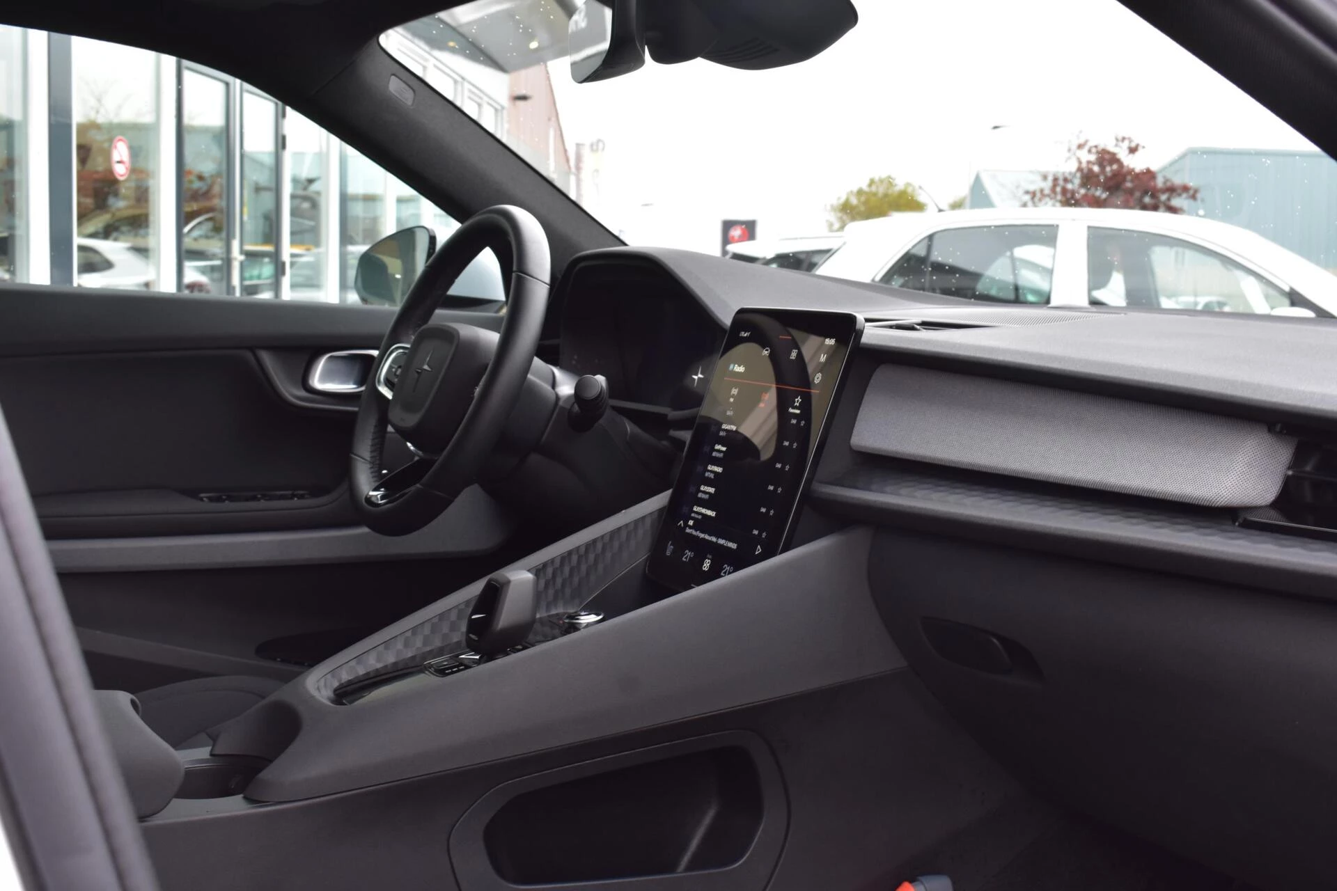 Hoofdafbeelding Polestar 2