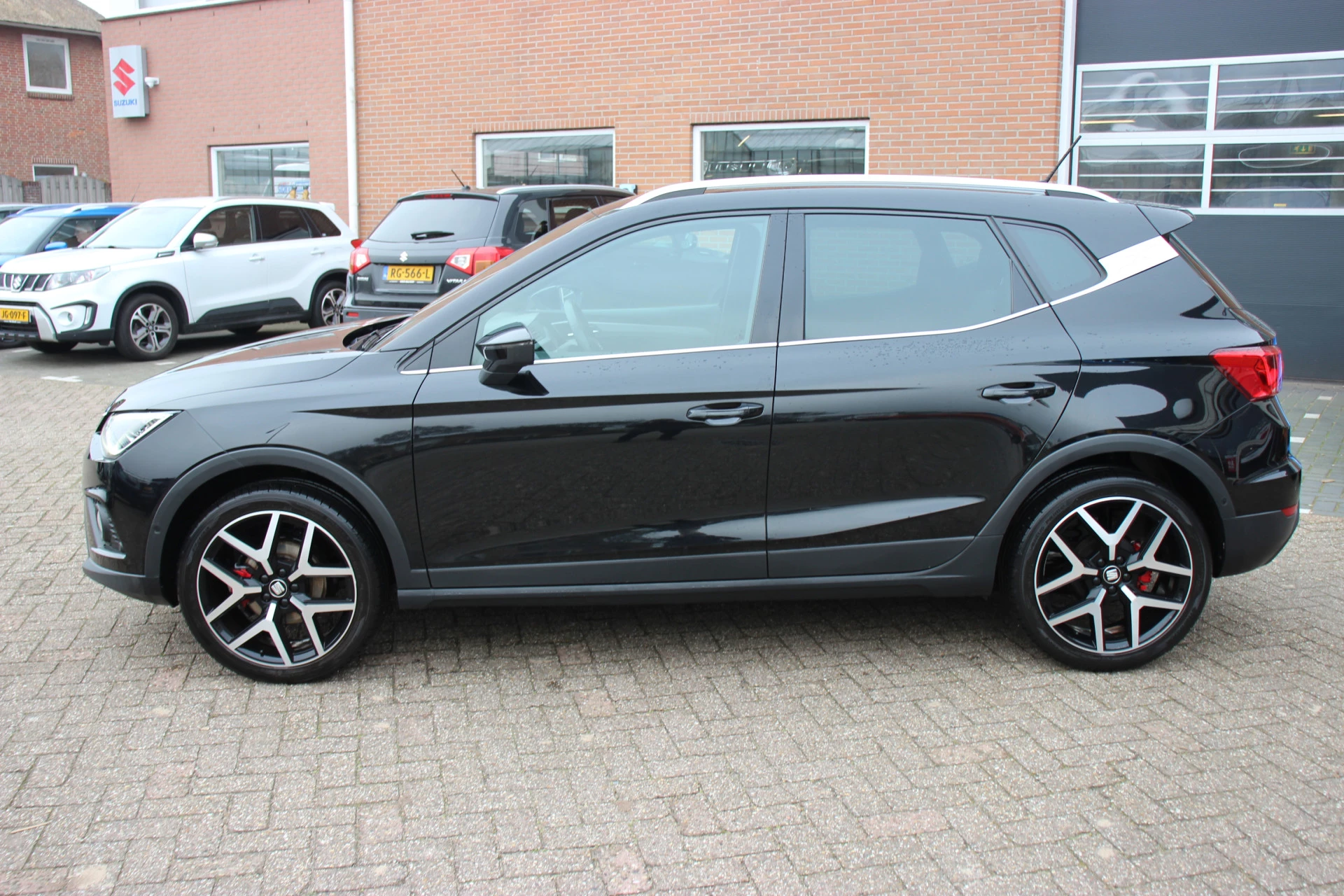 Hoofdafbeelding SEAT Arona