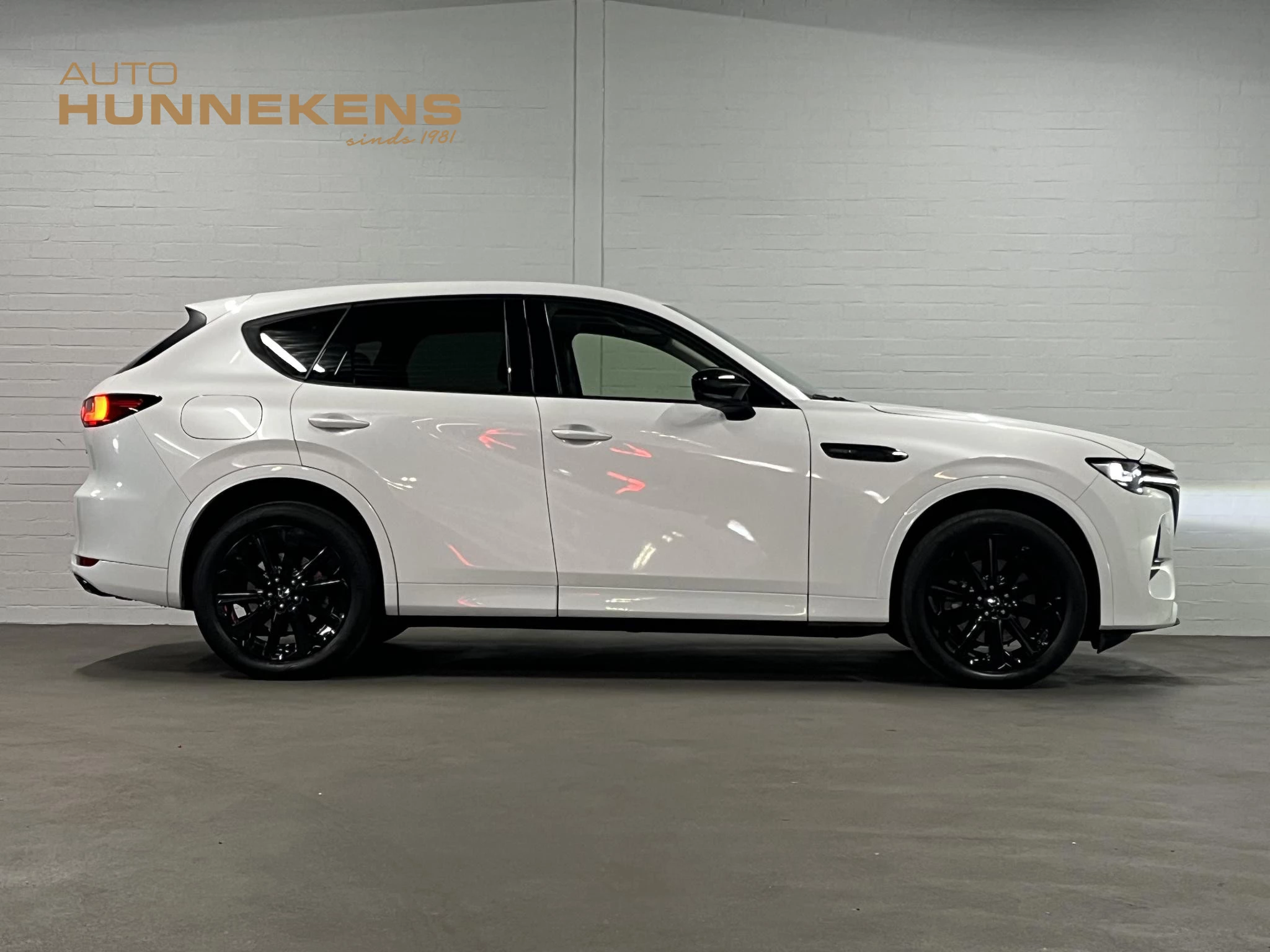 Hoofdafbeelding Mazda CX-60